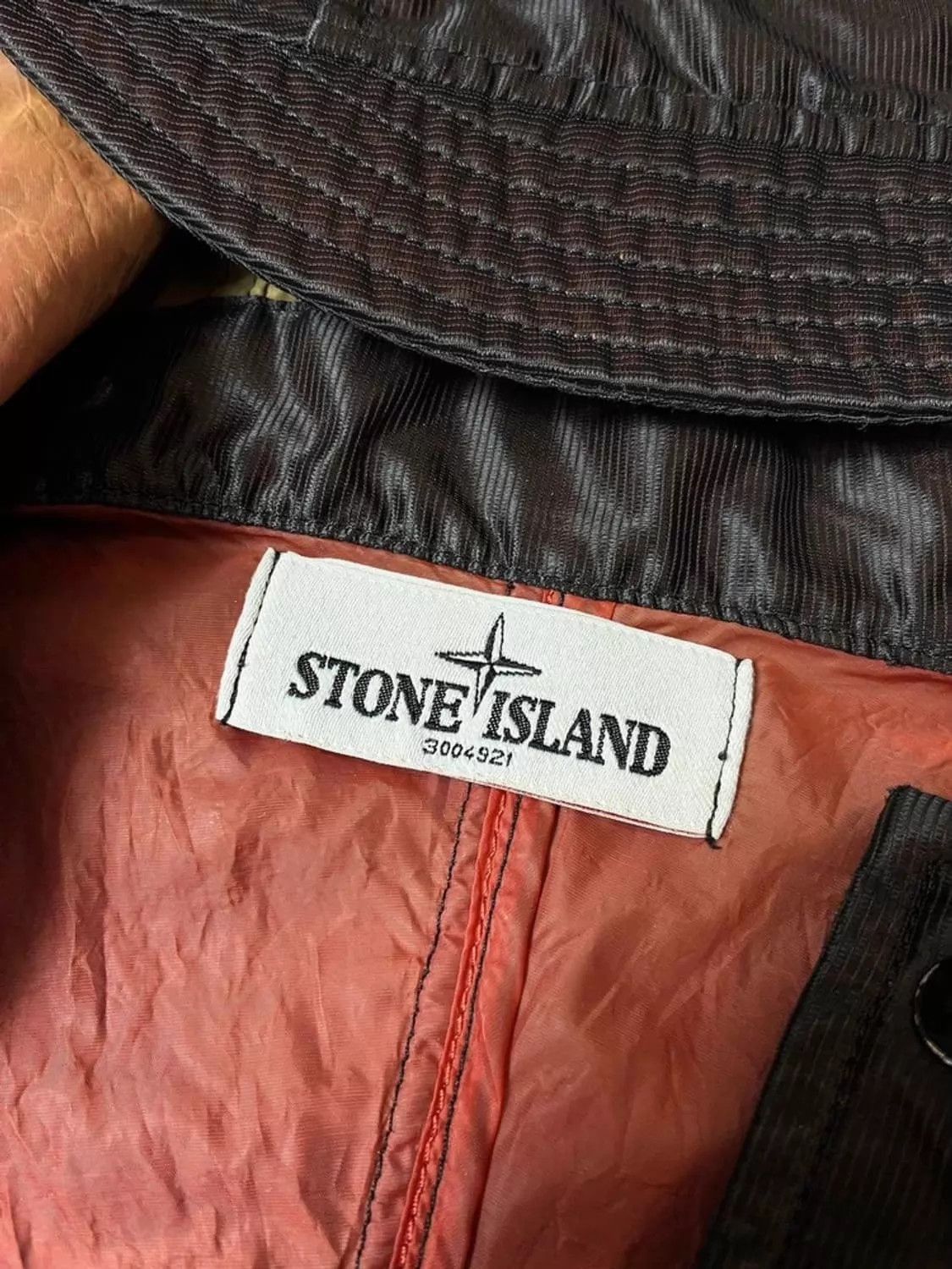 Stone Island Black Hooded Light Jacket Size M Size US M / EU 48-50 / 2 - 4 Thumbnail