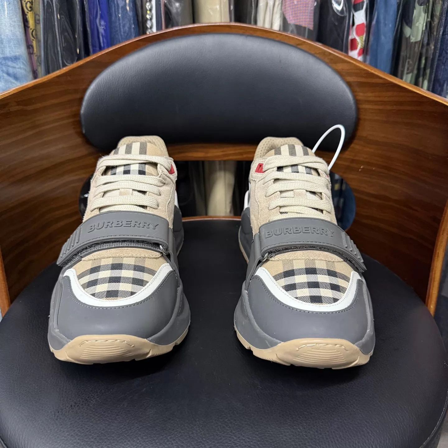 Burberry Gray Low-Top Sneakers with Check Pattern Size 8 Size US 8 / EU 41 - 2 Thumbnail