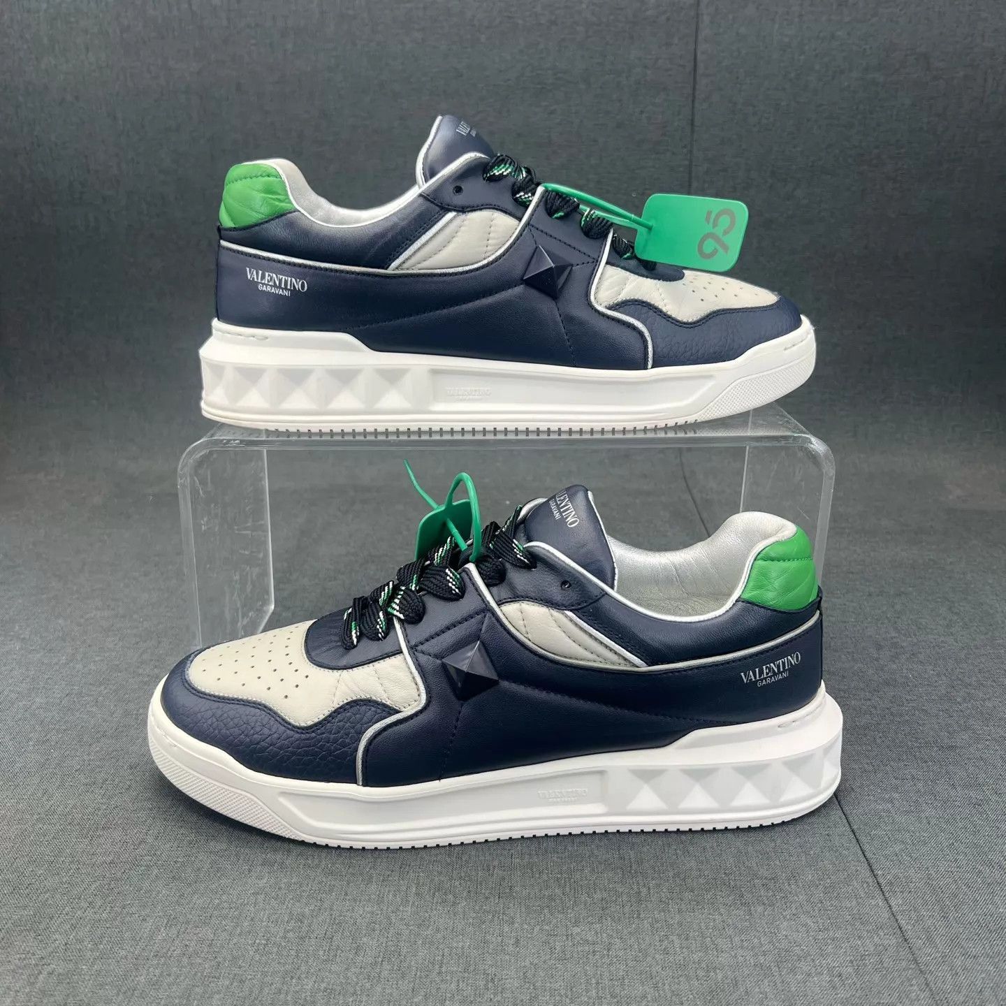 Valentino Multi Color Low Top Sneakers Size 9 Size US 9 / EU 42 - 2 Thumbnail