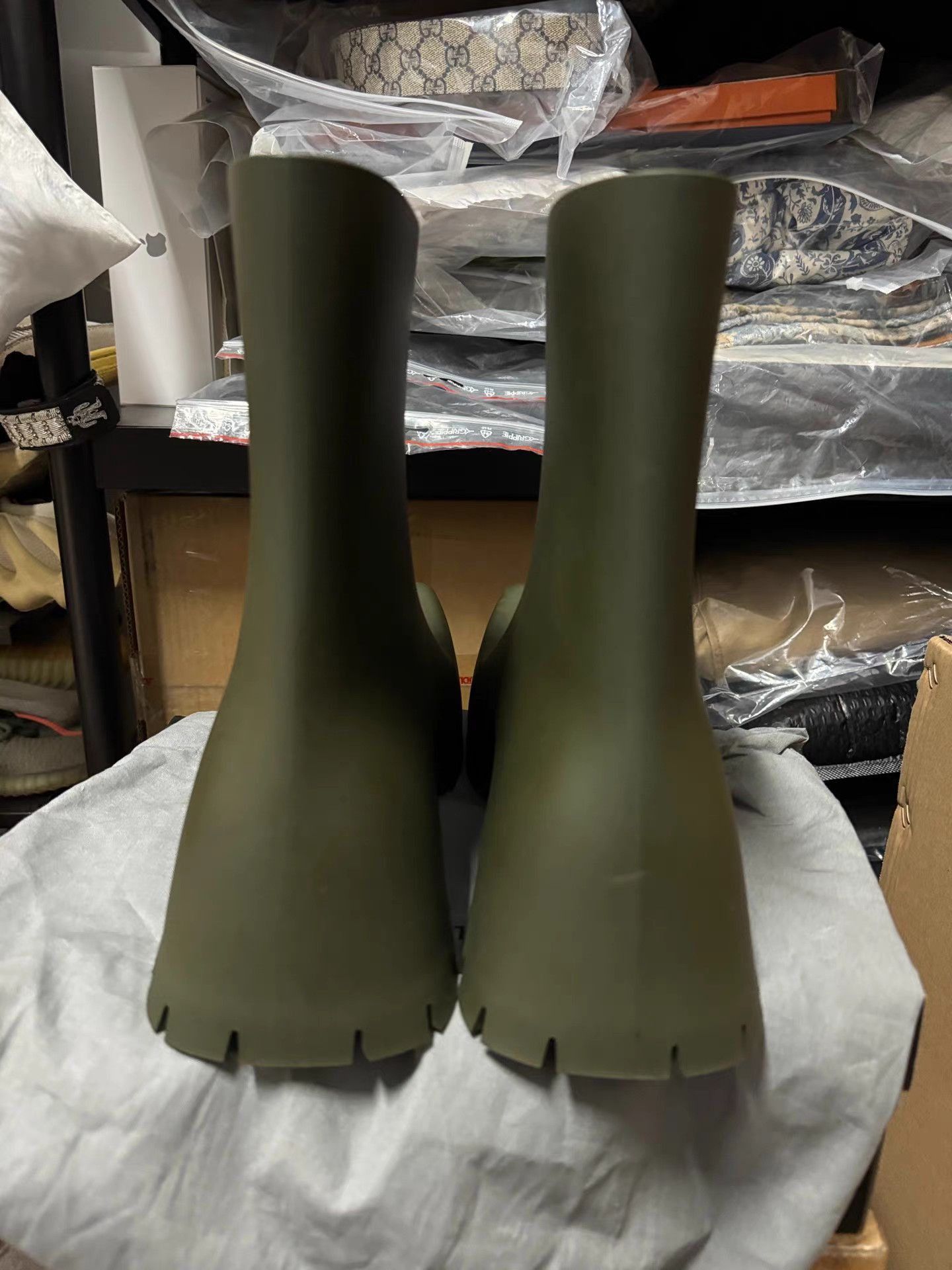 Balenciaga Green Chunky-Sole Rain Boots Size US 9 / EU 42 - 4 Thumbnail