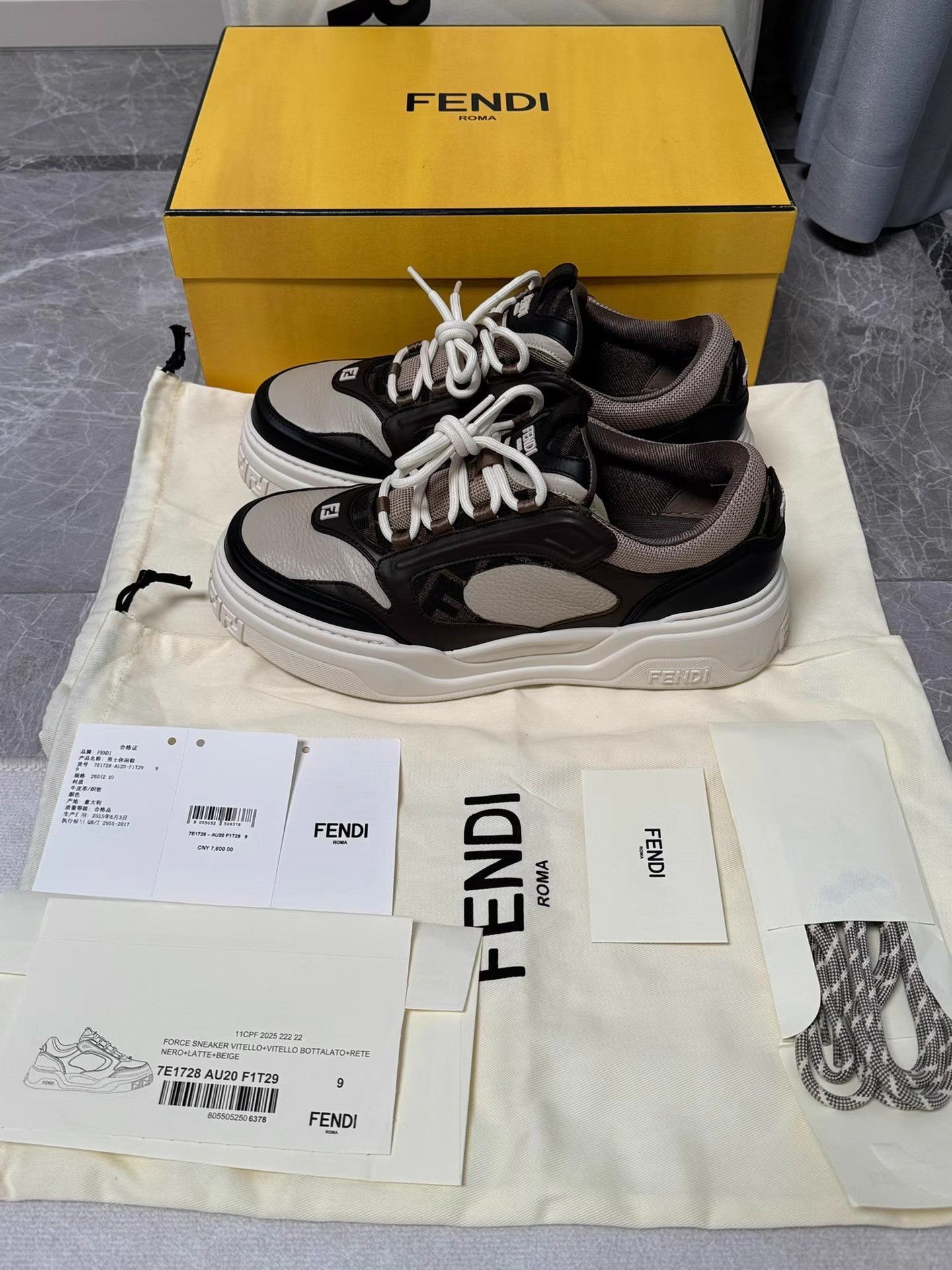 Fendi Black Low-Top Sneakers Size 10 Size US 10 / EU 43 - 3 Thumbnail