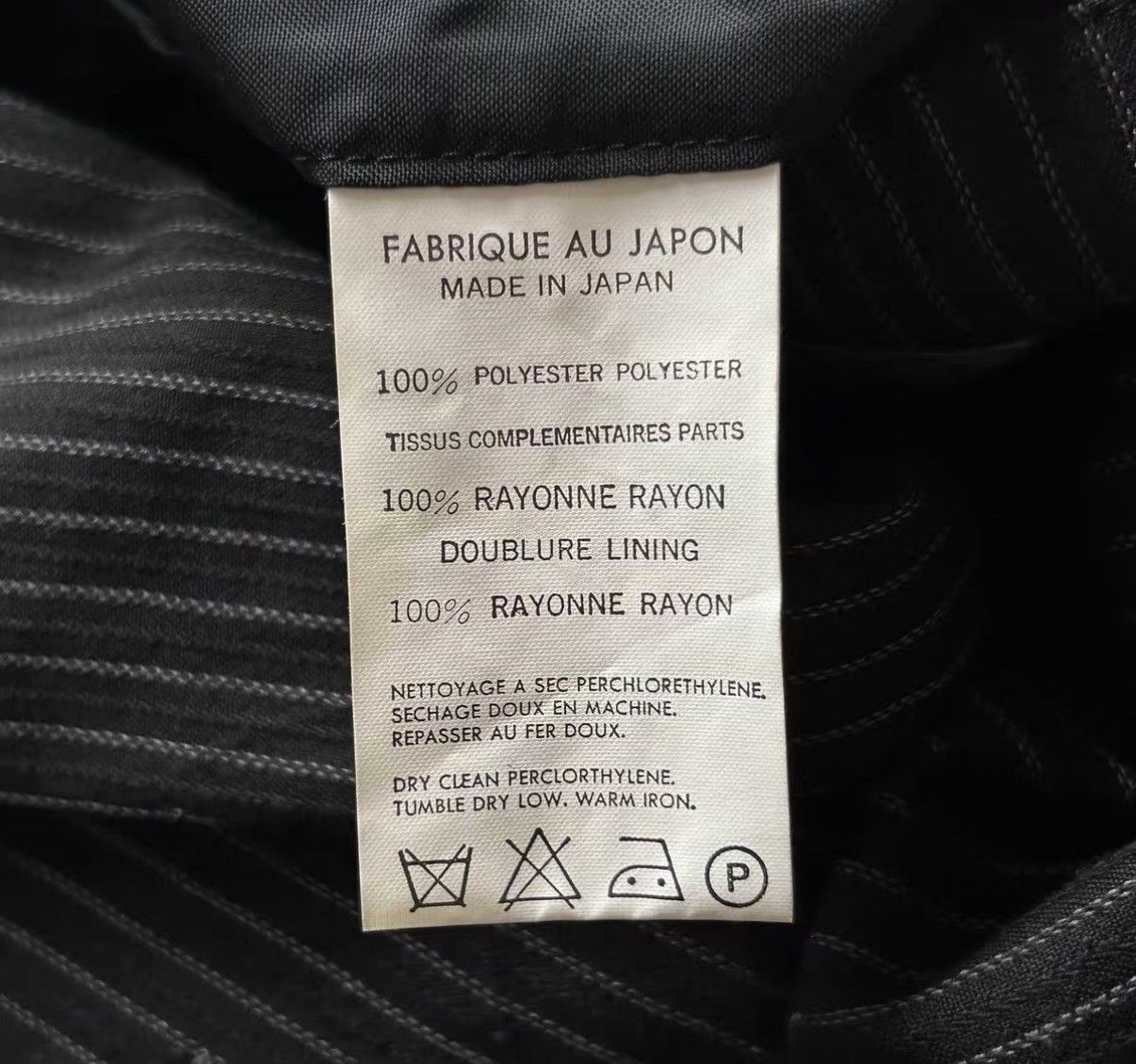 Yohji Yamamoto Black Pinstriped Double-Breasted Blazer - M Size US M / EU 48-50 / 2 - 6 Thumbnail