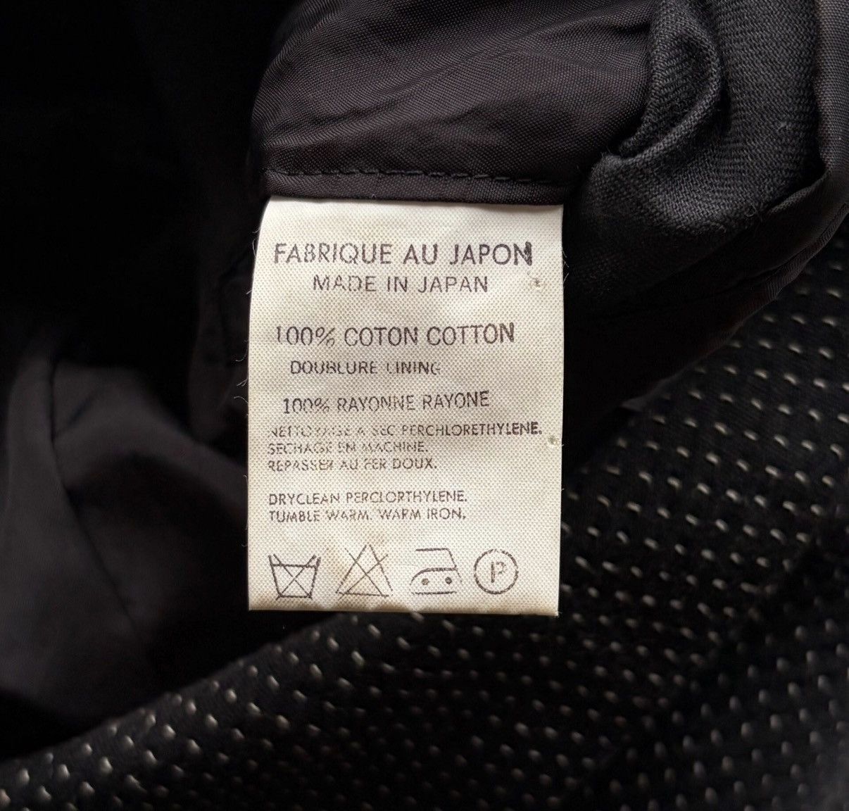 Yohji Yamamoto Black Dotted Blazer - Size S Size US S / EU 44-46 / 1 - 7 Thumbnail