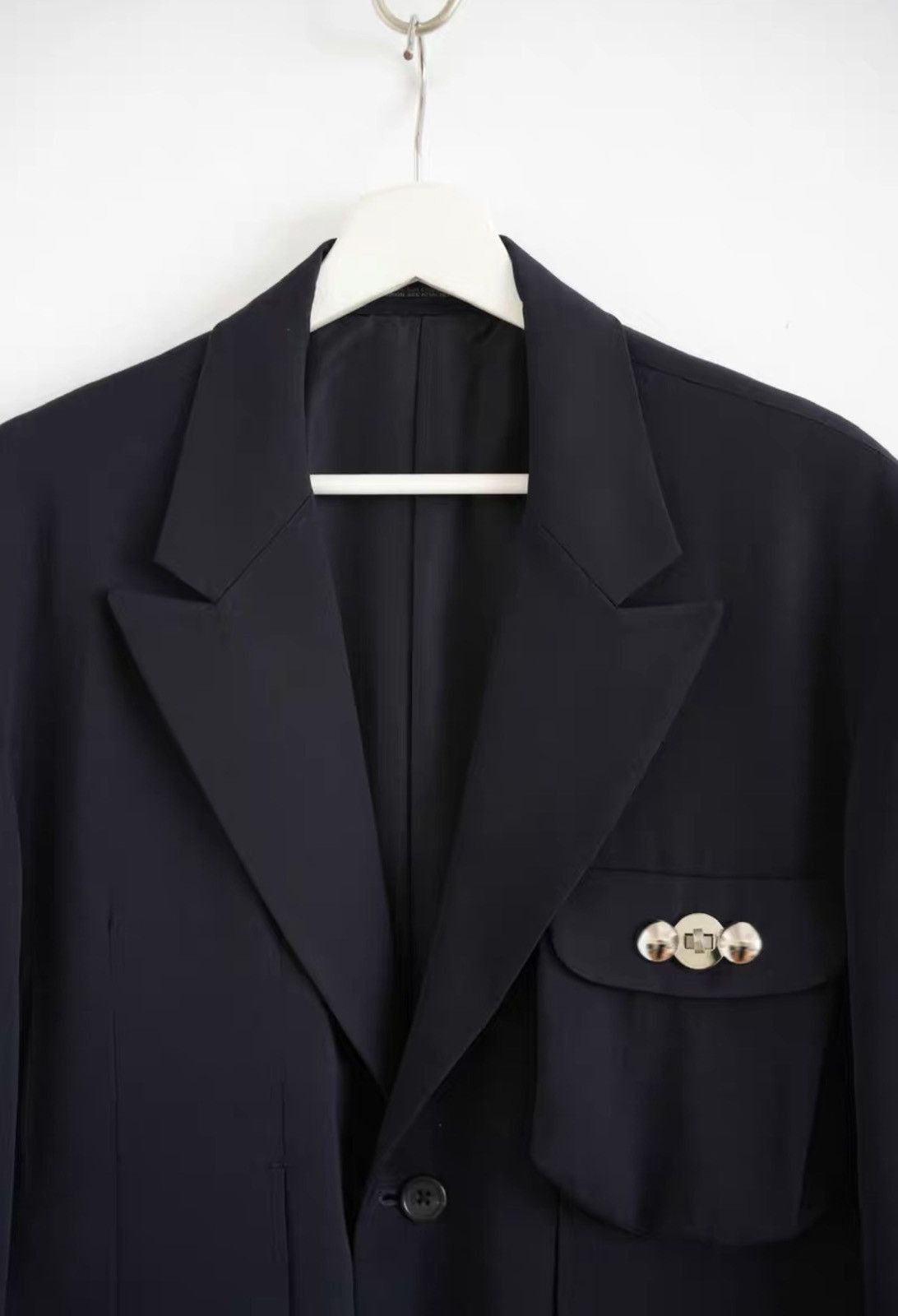 Yohji Yamamoto Black Button-Front Blazer with Decorative Pocket Buttons Size US M / EU 48-50 / 2 - 3 Thumbnail