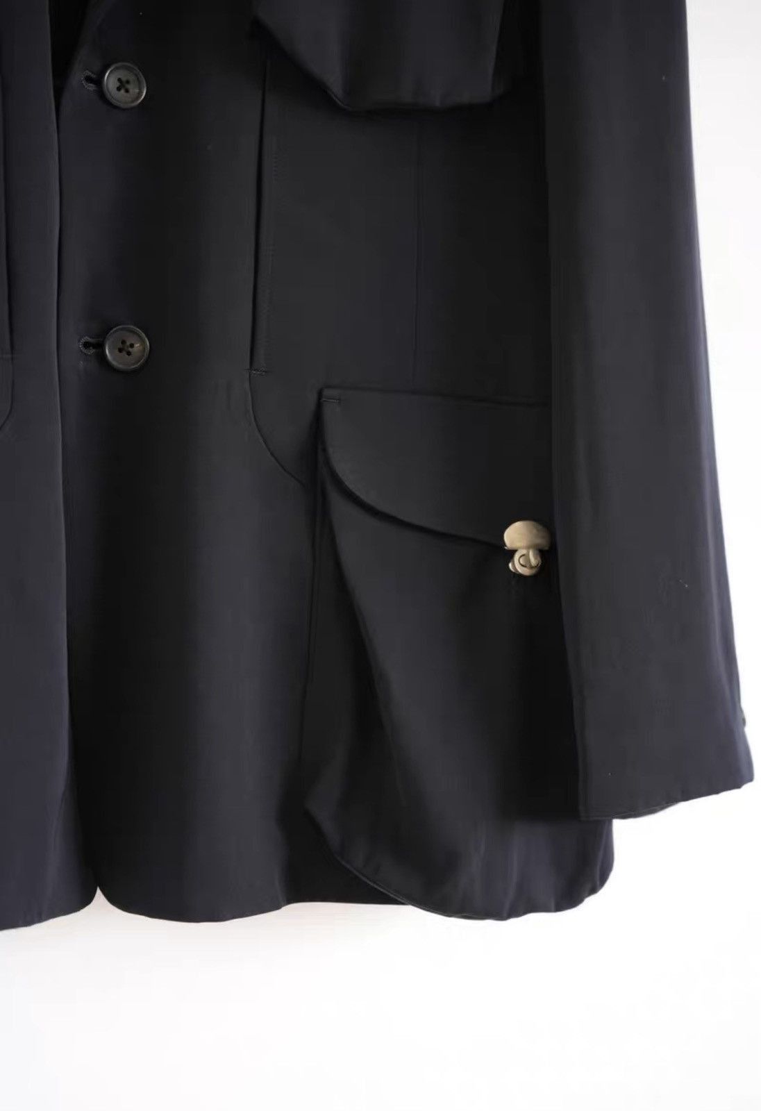 Yohji Yamamoto Black Button-Front Blazer with Decorative Pocket Buttons Size US M / EU 48-50 / 2 - 5 Thumbnail