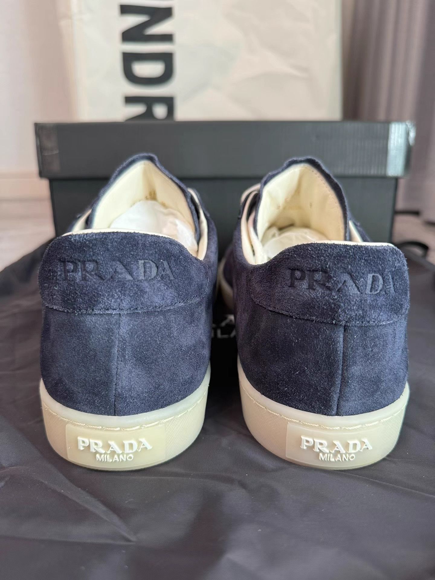 Prada Blue Low-Top Sneakers Size 9 Size US 9 / EU 42 - 4 Thumbnail