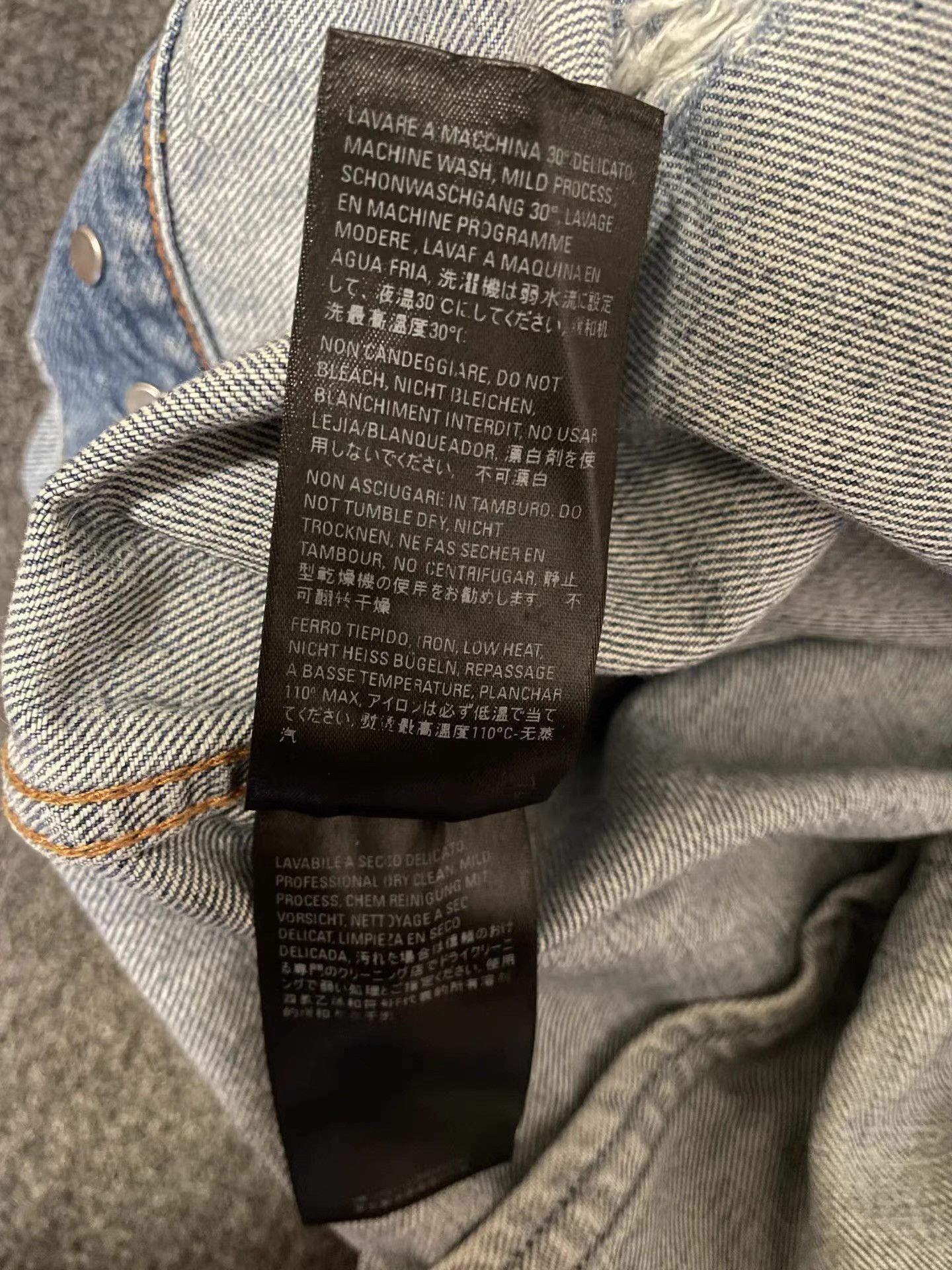 Balenciaga Distressed Blue Denim Jacket Size US M / EU 48-50 / 2 - 3 Thumbnail
