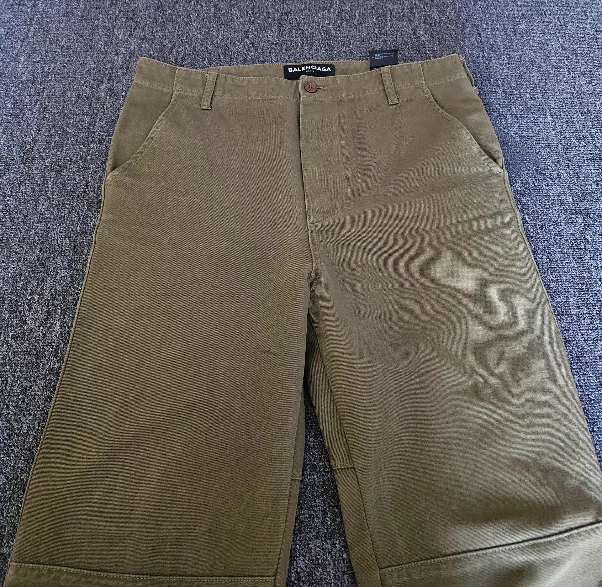 Balenciaga Beige Casual Cargo Pants with Drawstring Hem Size US 36 / EU 52 - 2 Thumbnail