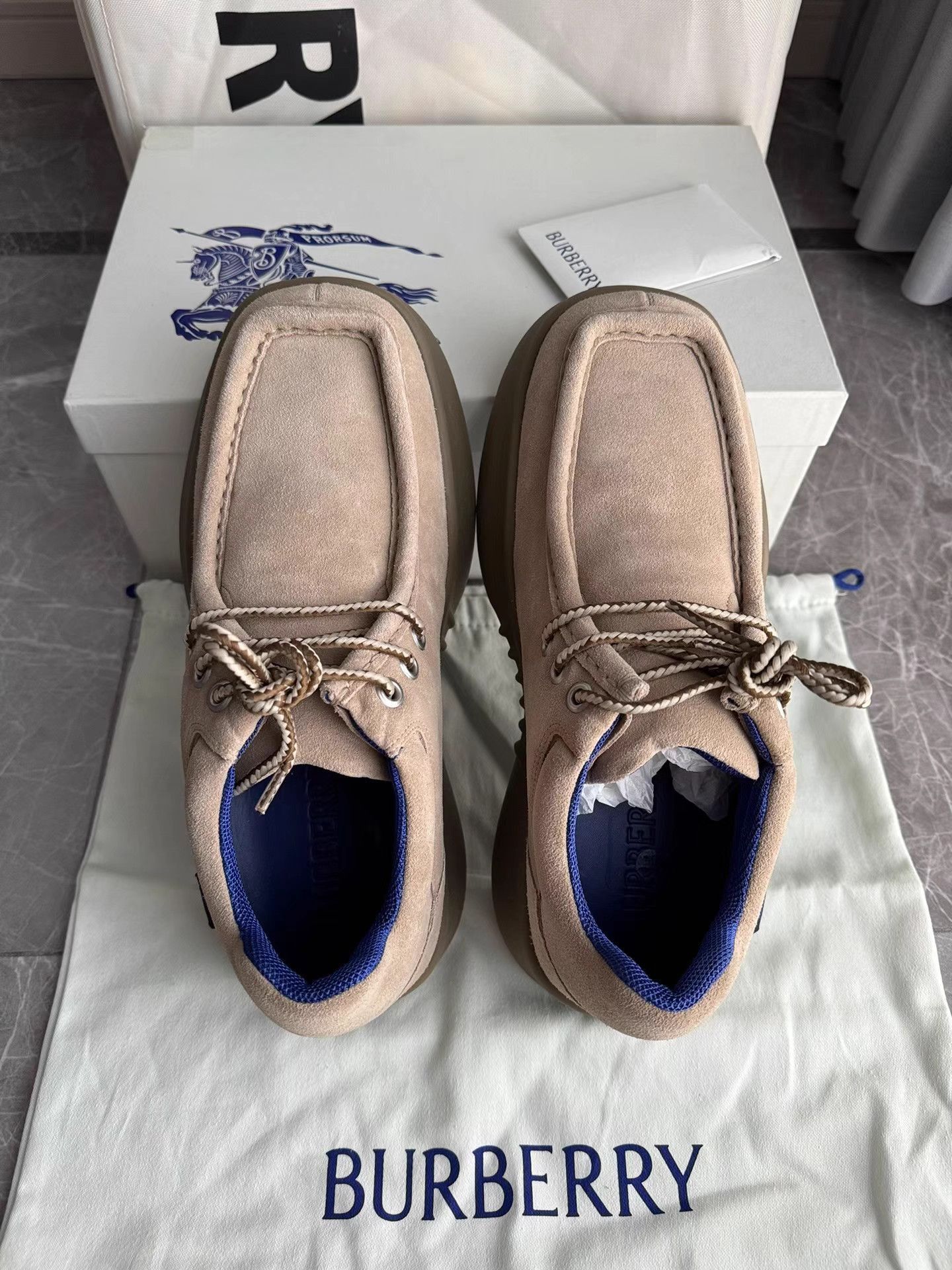 Burberry Beige Lace-Up Casual Shoes Size 8 Size US 8 / EU 41 - 2 Thumbnail