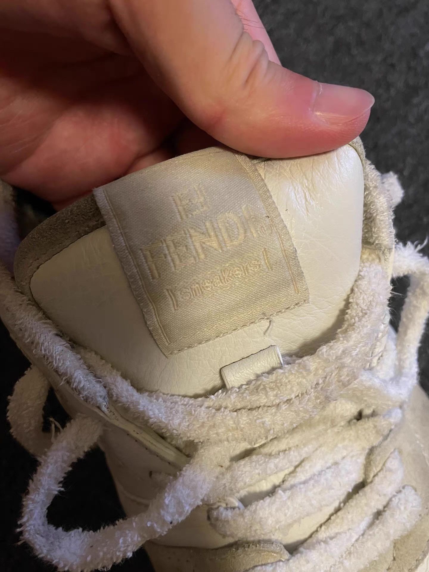 Fendi Beige Low-Top Sneakers Size 9 Size US 9 / EU 42 - 7 Thumbnail