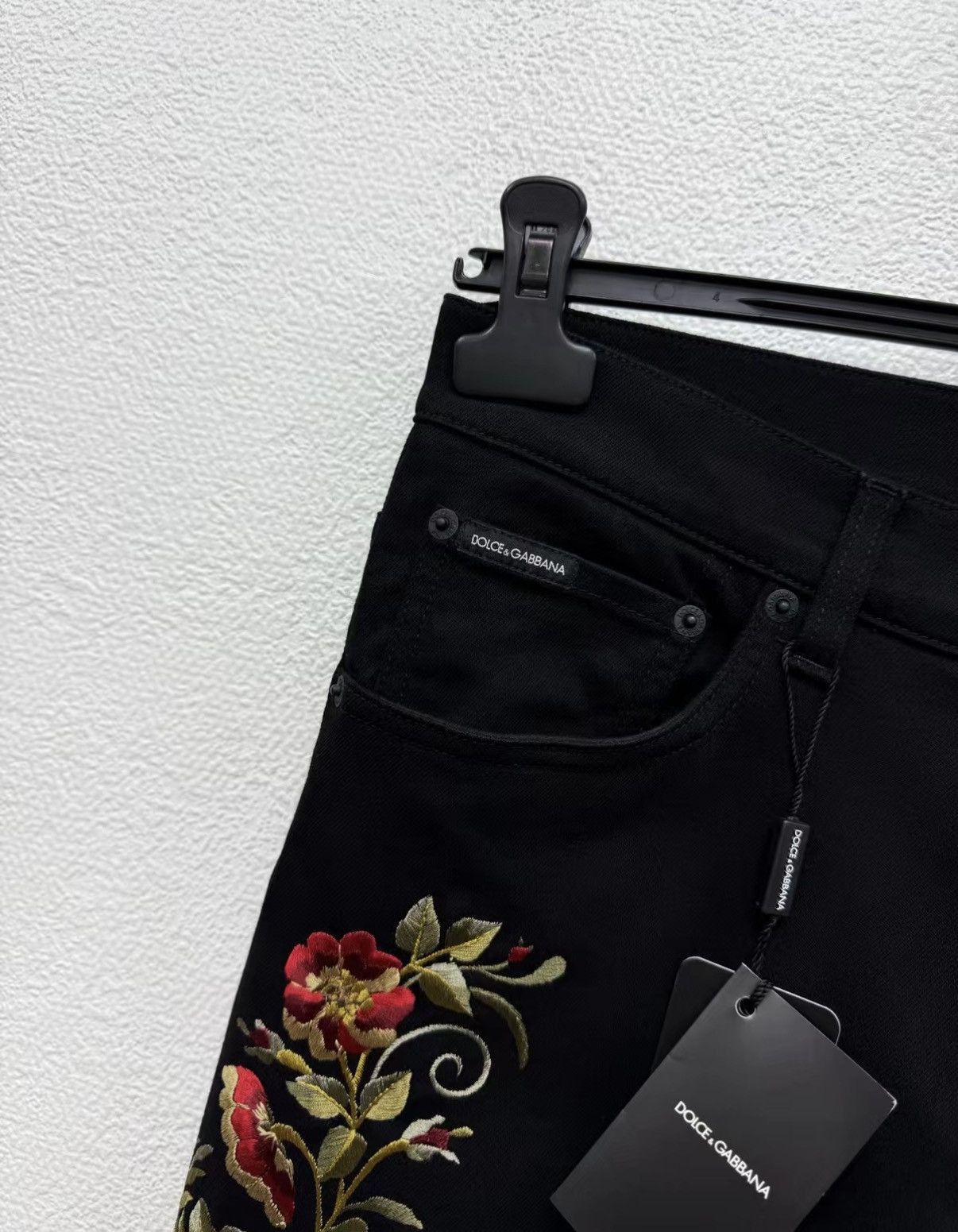 Dolce & Gabbana Black Embroidered Denim Pants Size 30 Size US 30 / EU 46 - 5 Thumbnail