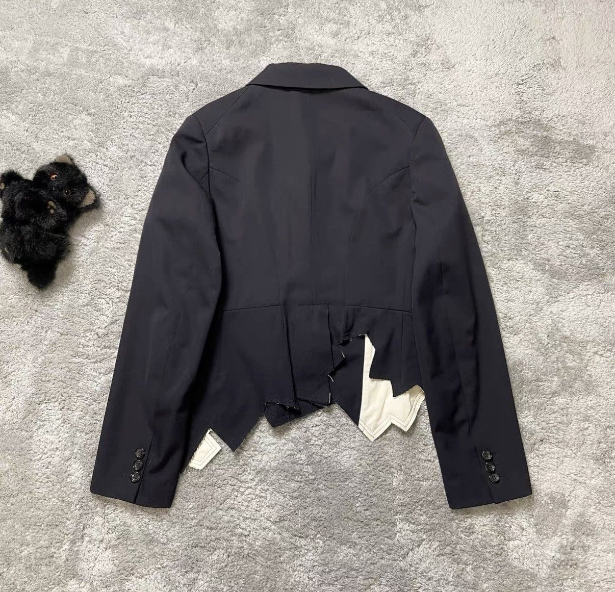 Comme des Garcons Black Asymmetrical Hem Blazer - XS Size US XS / EU 42 / 0 - 4 Thumbnail