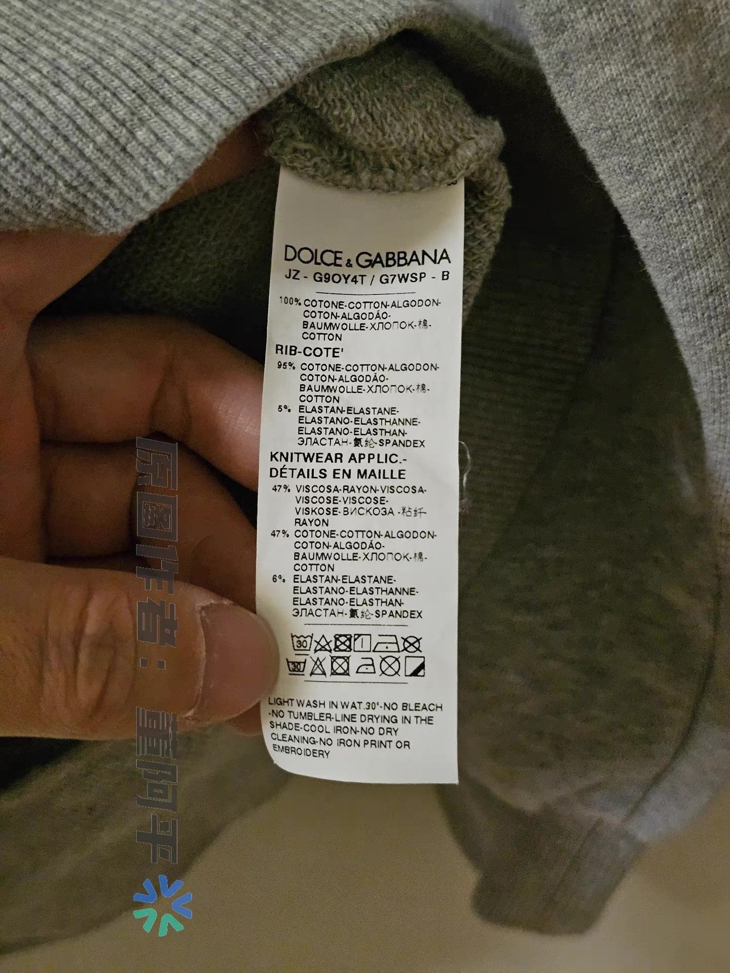 Dolce & Gabbana Gray Long Sleeve Sweatshirt with Printed Design Size US M / EU 48-50 / 2 - 6 Thumbnail