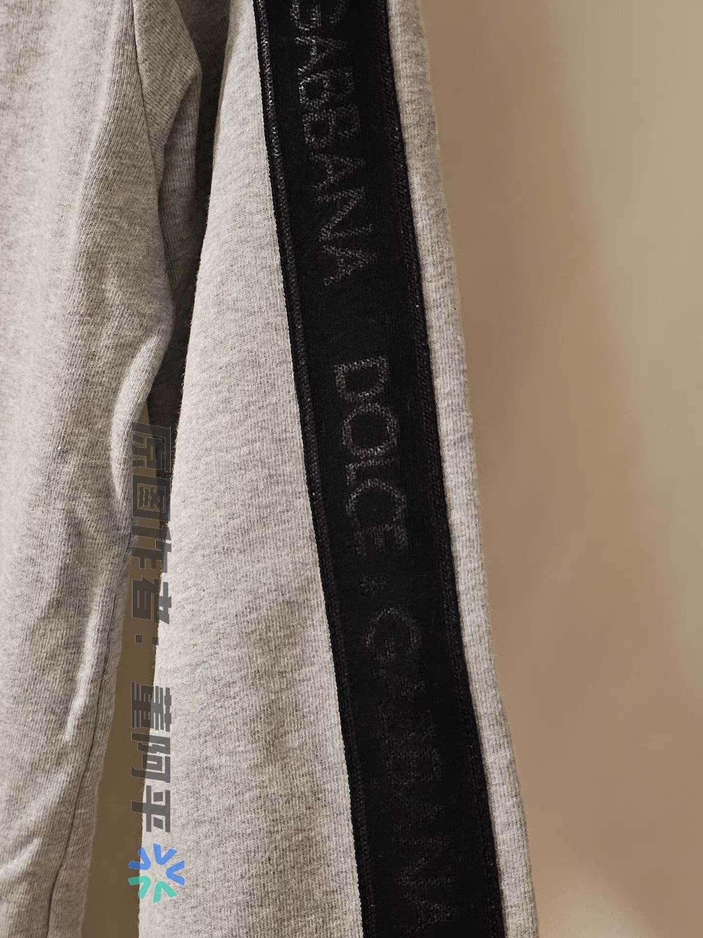 Dolce & Gabbana Gray Long Sleeve Sweatshirt with Printed Design Size US M / EU 48-50 / 2 - 2 Thumbnail