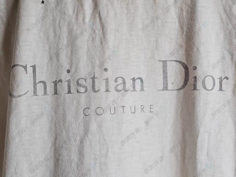 Dior Distressed White Short-Sleeve T-Shirt Size US L / EU 52-54 / 3 - 4 Thumbnail