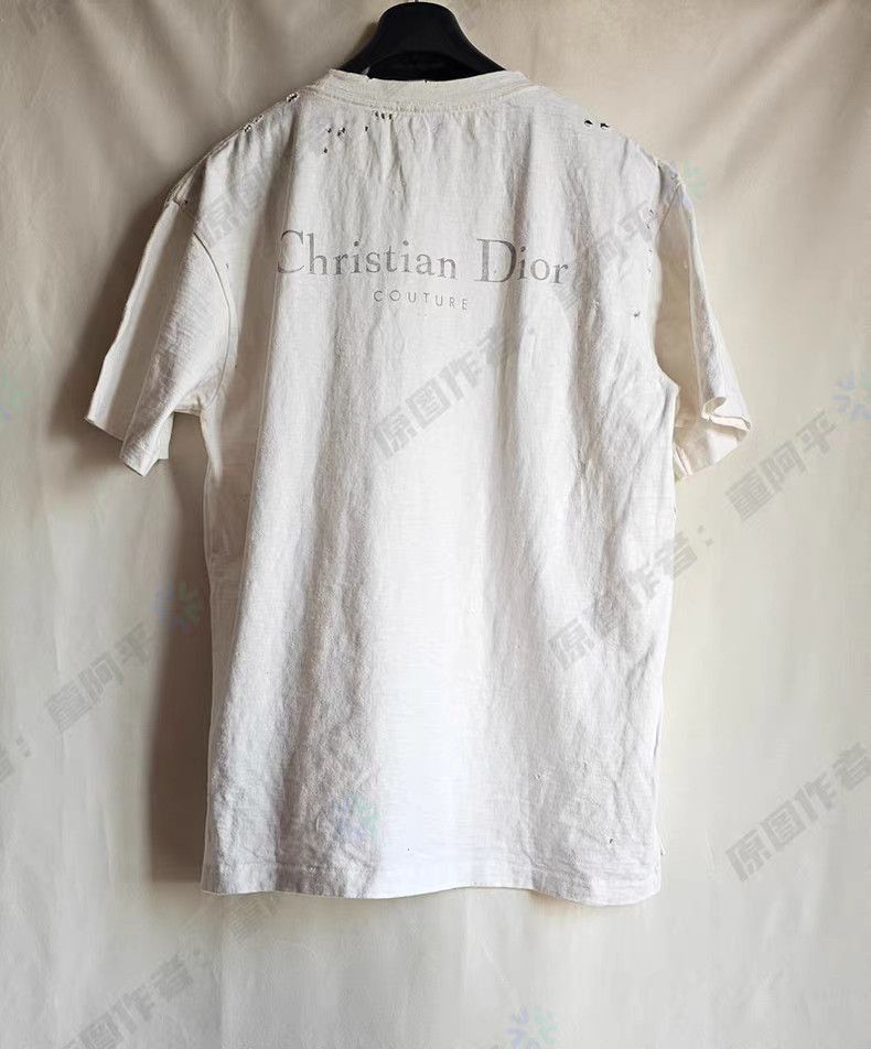 Dior Distressed White Short-Sleeve T-Shirt Size US L / EU 52-54 / 3 - 5 Thumbnail