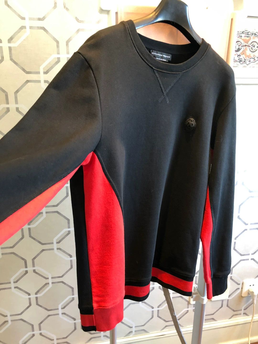 Alexander McQueen Alexander McQueen Black Red Asymmetric Sweater Size US S / EU 44-46 / 1 - 2 Thumbnail