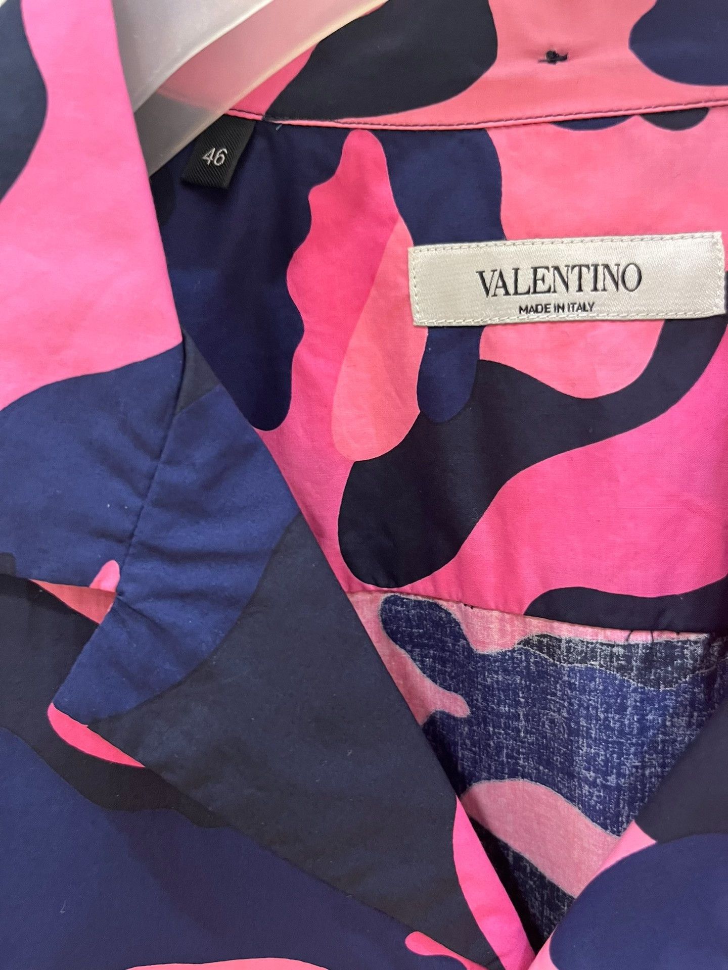 Valentino Valentino Pink Navy Camo Hawaiian Shirt Size US S / EU 44-46 / 1 - 3 Thumbnail