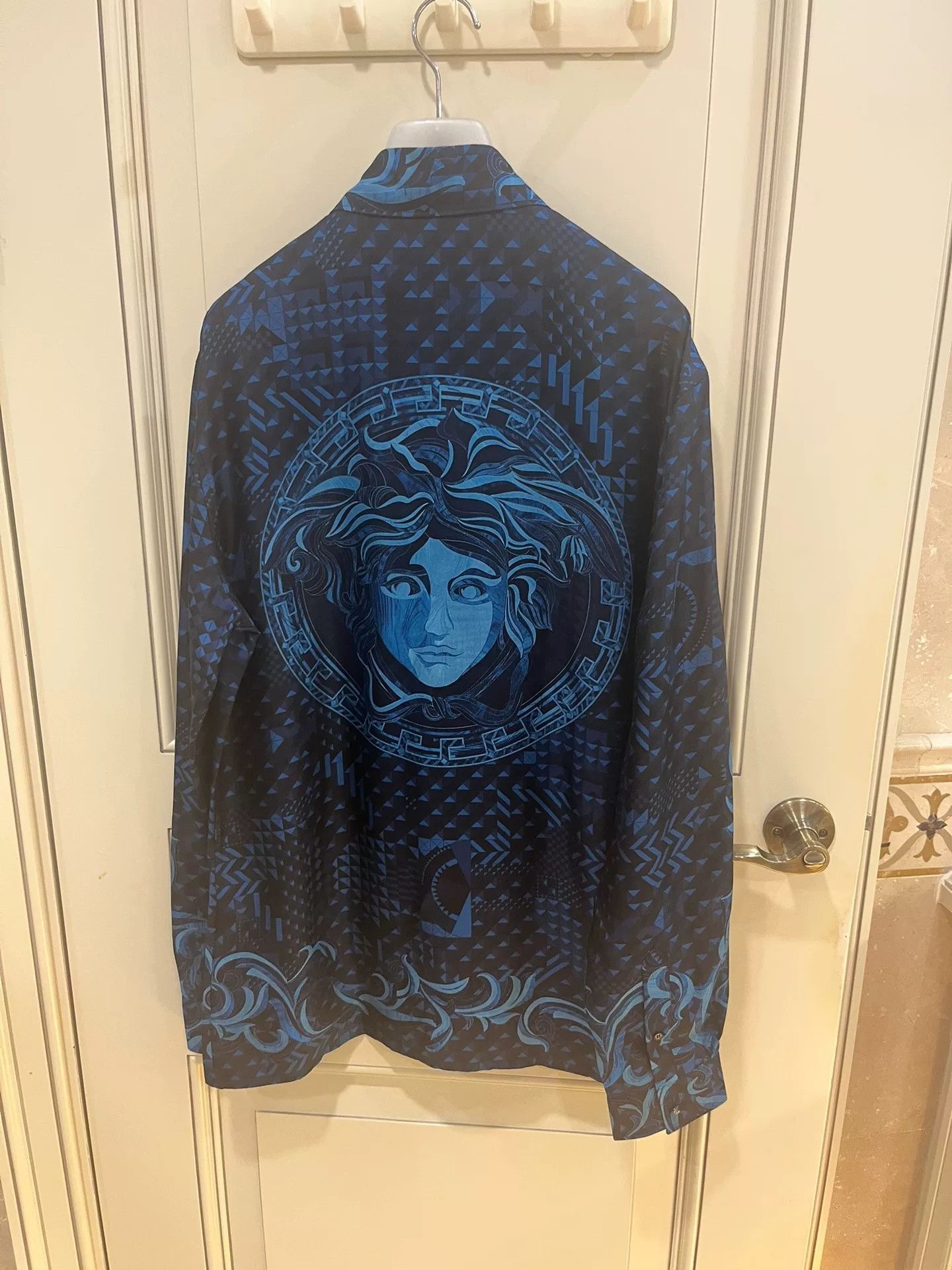 Versace Versace Baroque Print Silk Shirt Size US XXS / EU 40 - 8 Thumbnail