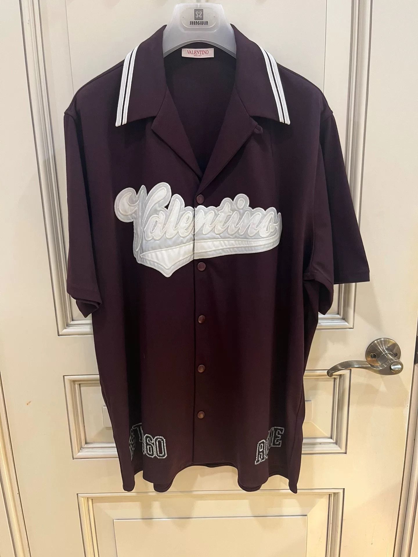 Valentino Valentino Hawaiian Embroidered Bowling Shirt Size US S / EU 44-46 / 1 - 4 Thumbnail