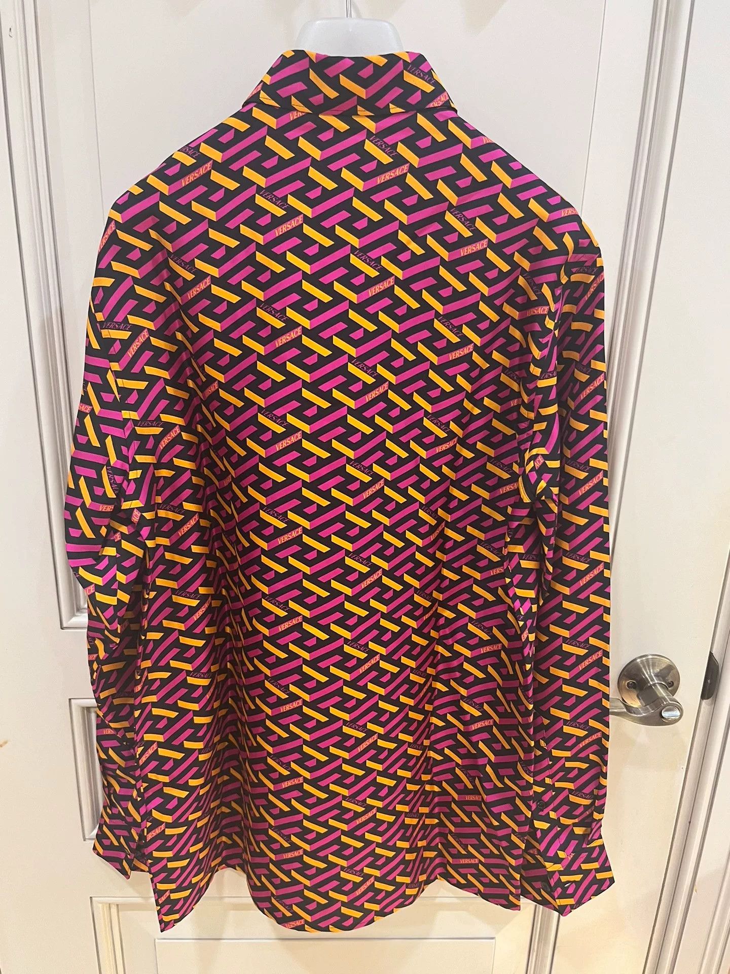 Versace Versace La Greca Print Silk Shirt Size US S / EU 44-46 / 1 - 4 Thumbnail