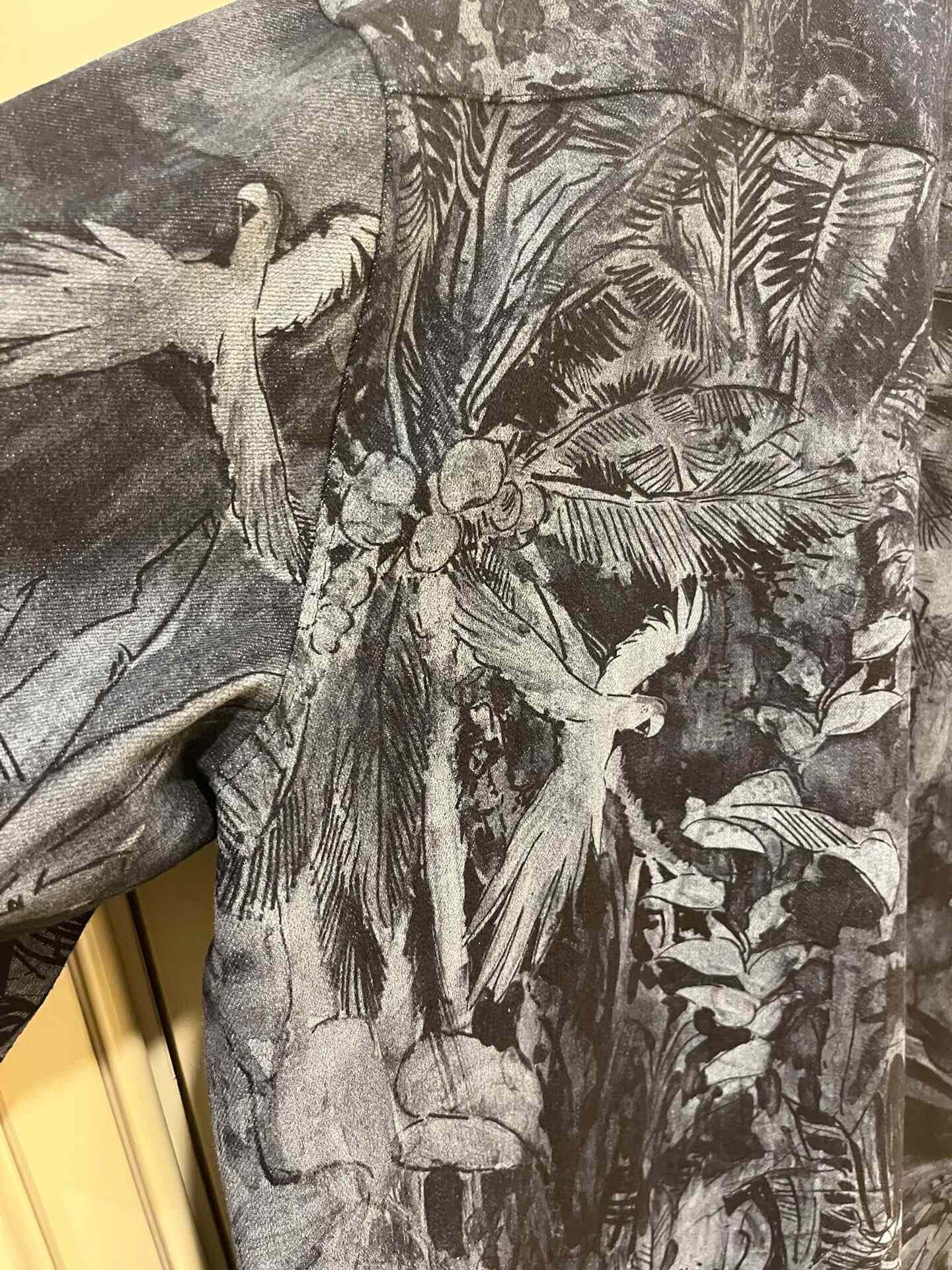 Valentino Valentino Jungle Print Denim Short Shirt Size US S / EU 44-46 / 1 - 8 Thumbnail