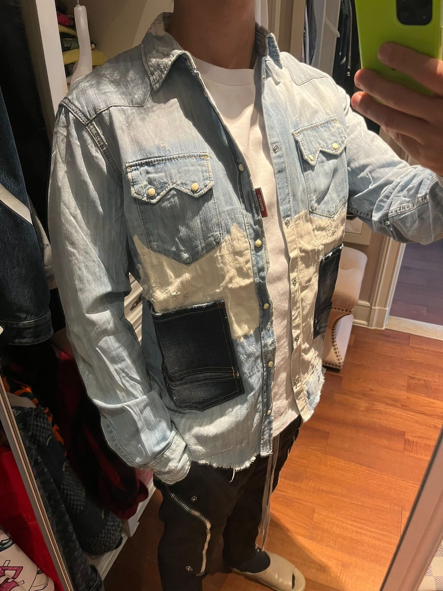 Dsquared2 Dsquared2 D2 Washed Distressed Denim Shirt Size US S / EU 44-46 / 1 - 9 Thumbnail