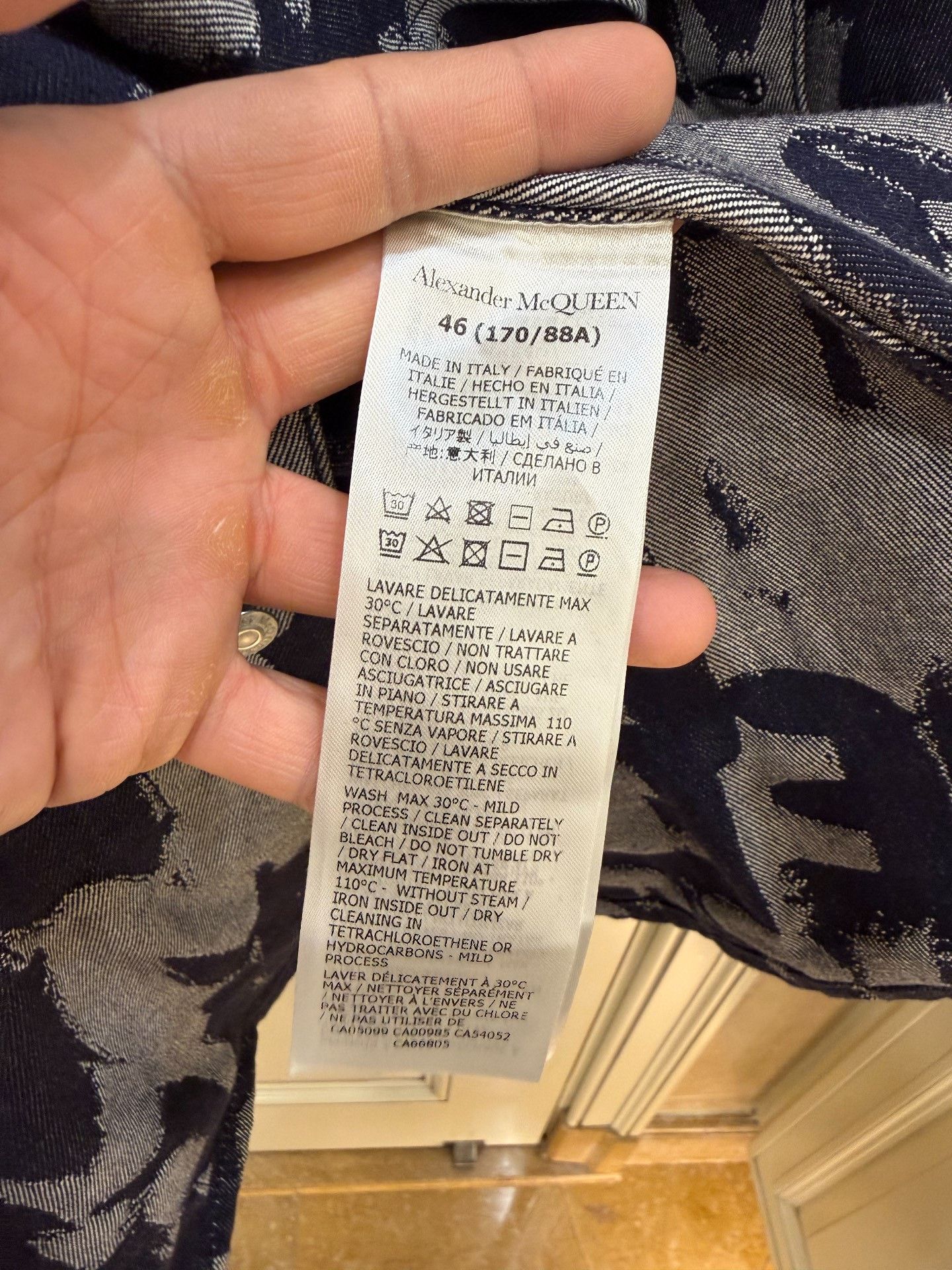 Alexander McQueen Alexander McQueen Denim Graffiti Shirt & Shorts Size US M / EU 48-50 / 2 - 5 Thumbnail