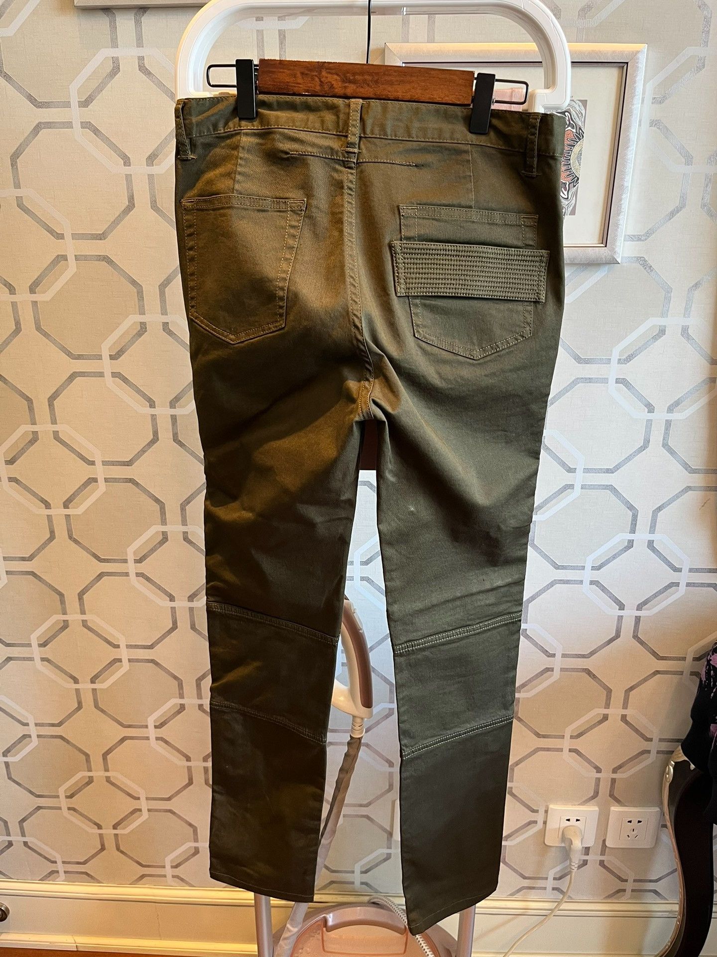 Givenchy Givenchy Multi-Zip Olive Cargo Pants Size US 30 / EU 46 - 8 Thumbnail