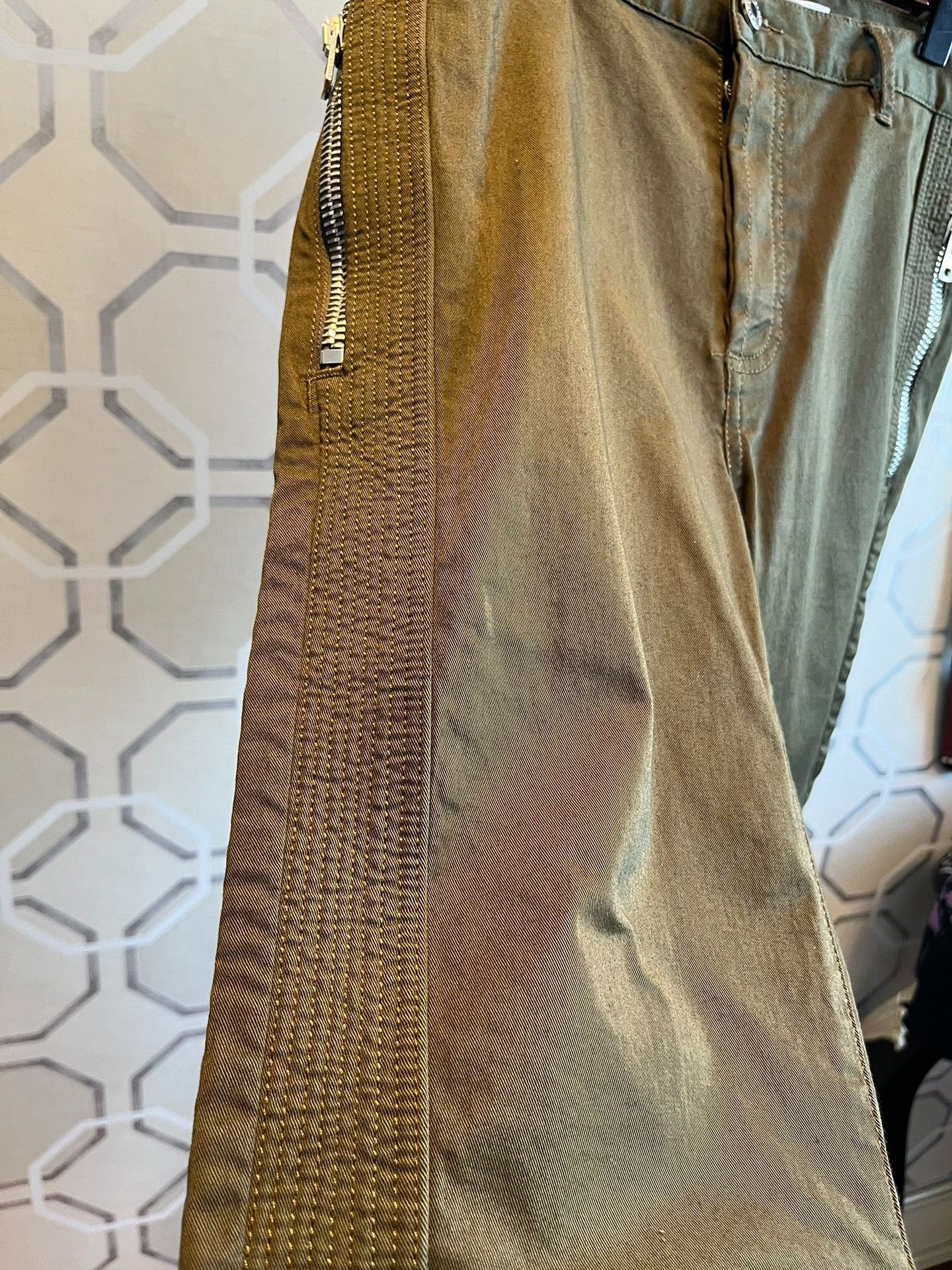 Givenchy Givenchy Multi-Zip Olive Cargo Pants Size US 30 / EU 46 - 9 Thumbnail