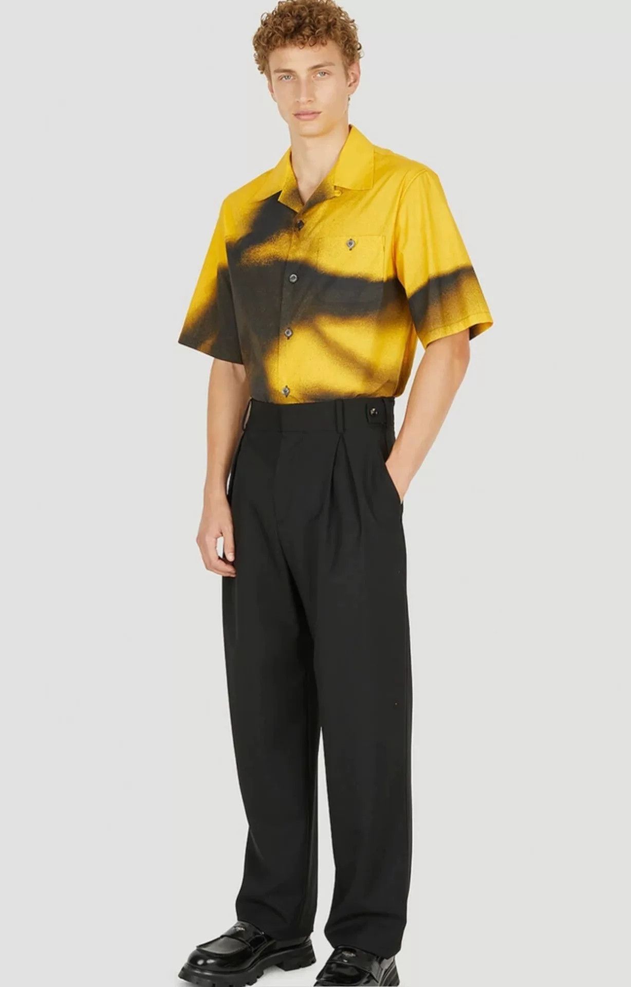 Alexander McQueen Alexander McQueen Graffiti Spray-Paint Shirt Size US M / EU 48-50 / 2 - 2 Thumbnail