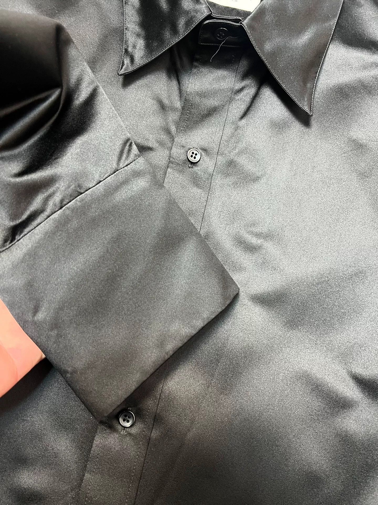 Saint Laurent Paris Saint Laurent Black Silk Runway Shirt Size US M / EU 48-50 / 2 - 4 Thumbnail