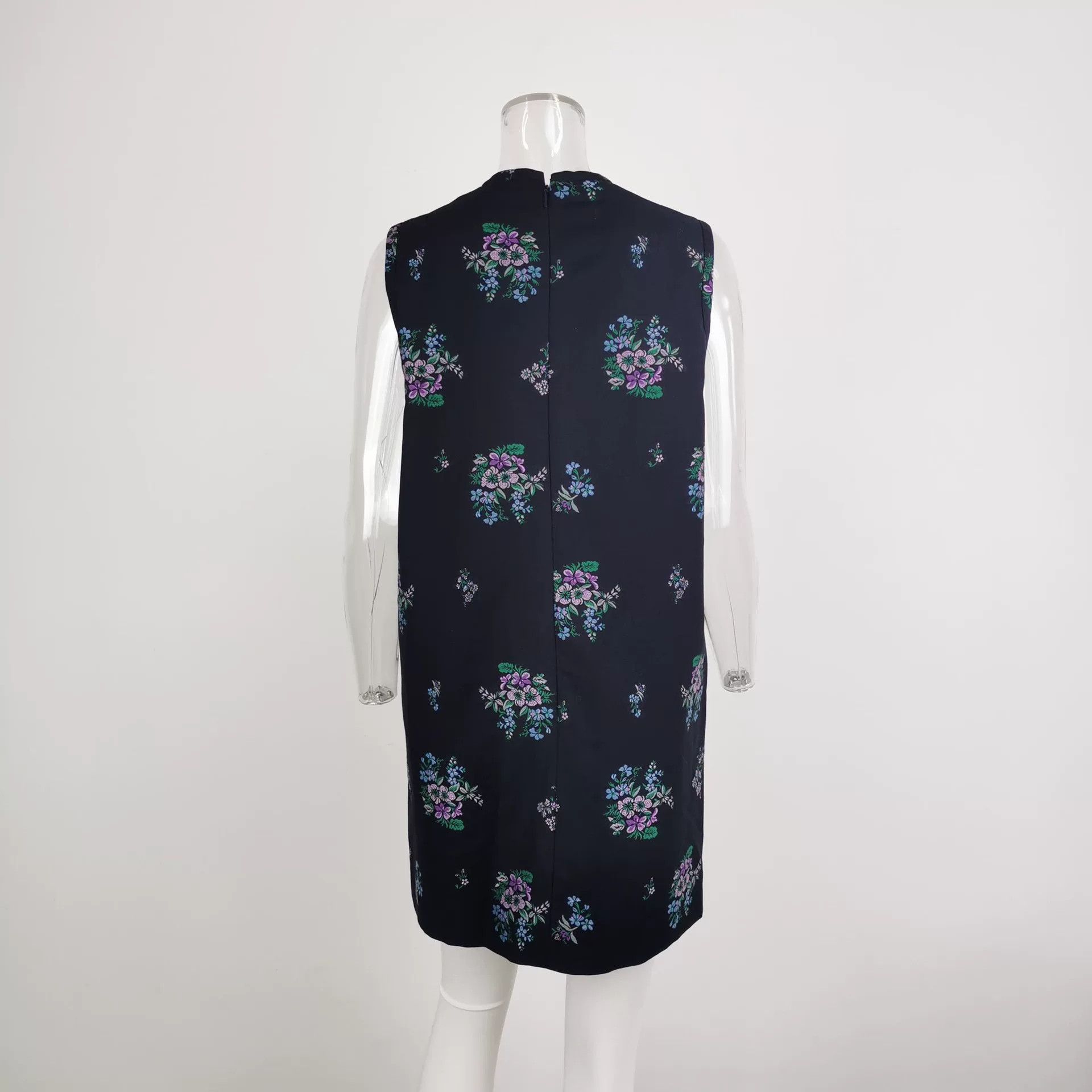 Gucci Gucci Wool Blend Floral Embroidery Sleeveless Dress Size S / US 4 / IT 40 - 3 Thumbnail