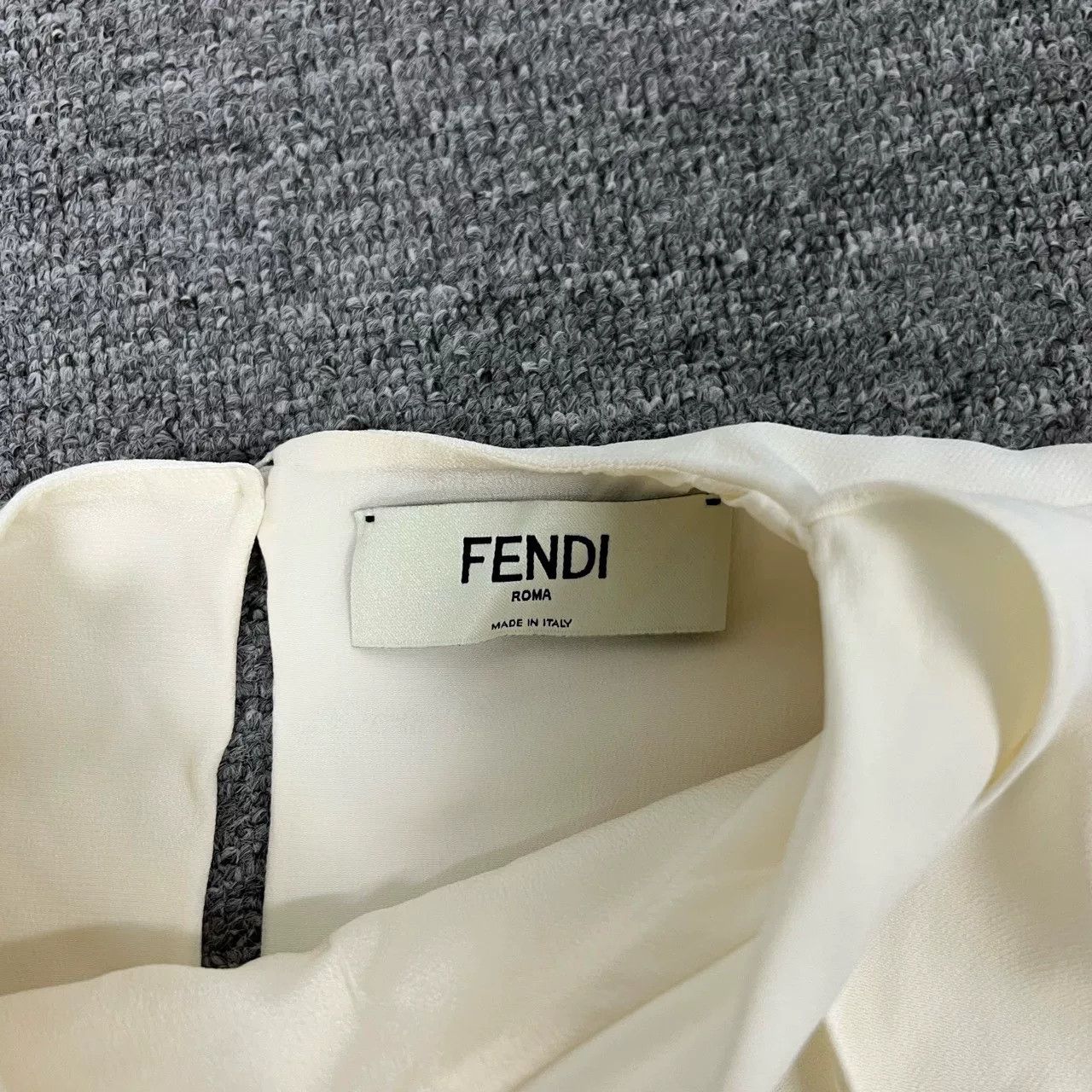 Fendi Fendi Runway Silk Dress with Ribbon, Size 38 Size S / US 4 / IT 40 - 7 Thumbnail