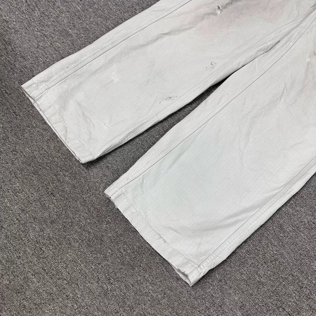 Balenciaga Balenciaga 2023 Minimal Distressed Cargo Pants Size US 26 / EU 42 - 3 Thumbnail