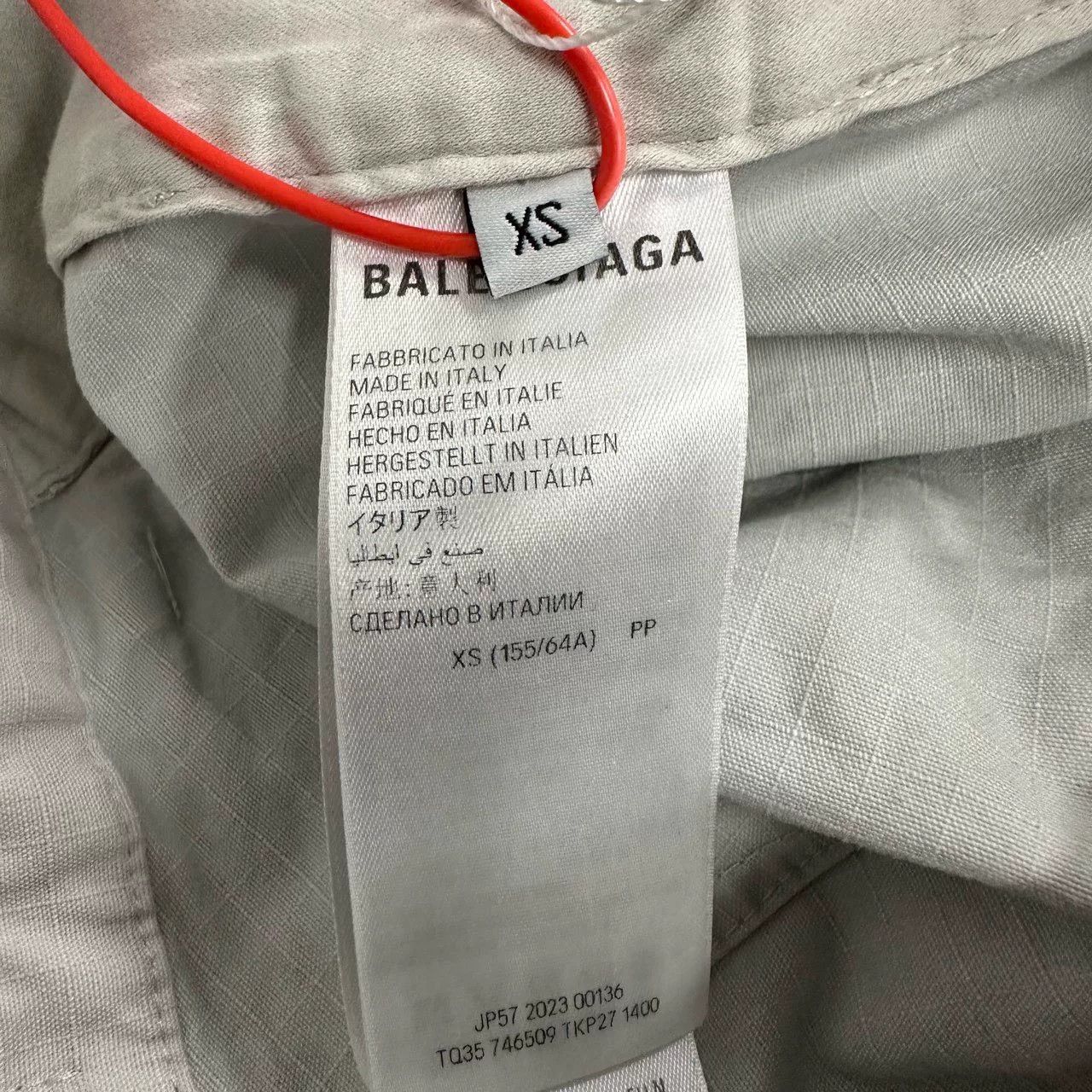 Balenciaga Balenciaga 2023 Minimal Distressed Cargo Pants Size US 26 / EU 42 - 6 Thumbnail