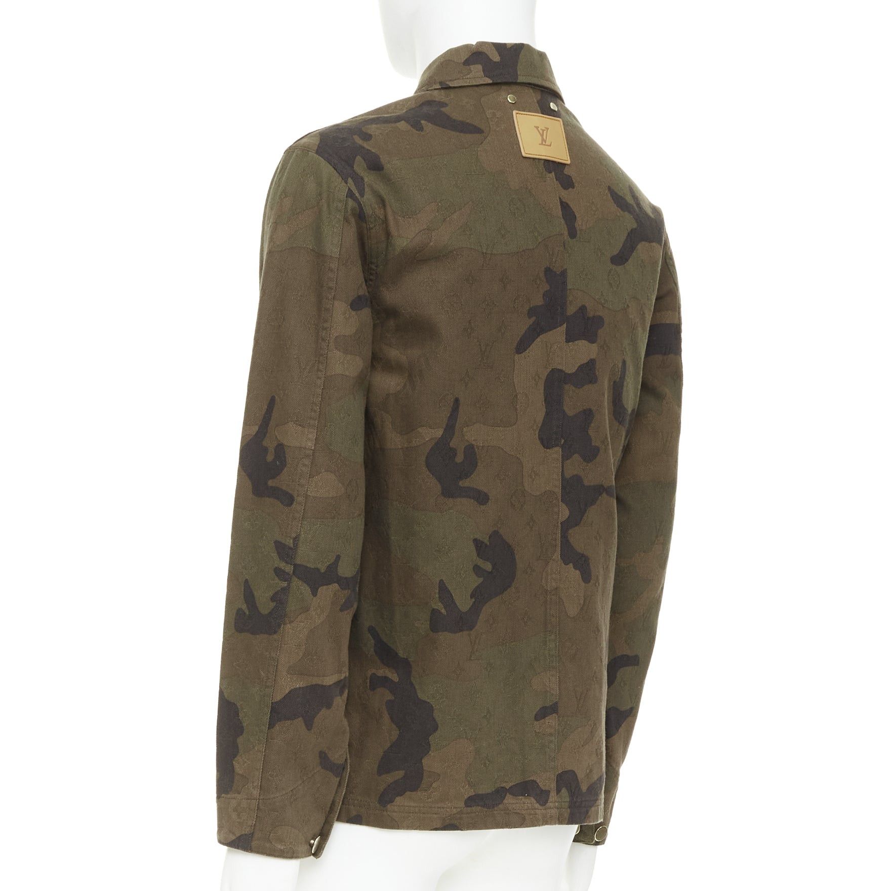 Louis Vuitton rare LOUIS VUITTON SUPREME 2017 green monogram camo jacquard chore jacket FR44 XS Size US XS / EU 42 / 0 - 7 Thumbnail