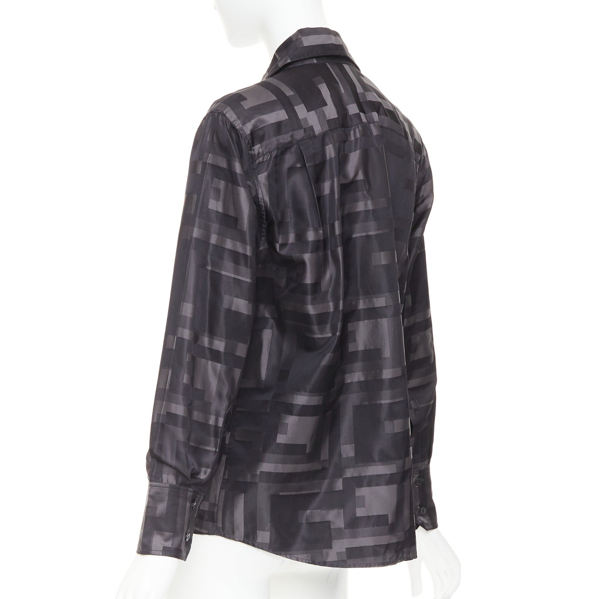 Gucci GUCCI SS1998 Tom Ford Vintage black grey geometric Square G woven jacquard shirt IT38 XS Size XS / US 0-2 / IT 36-38 - 6 Thumbnail