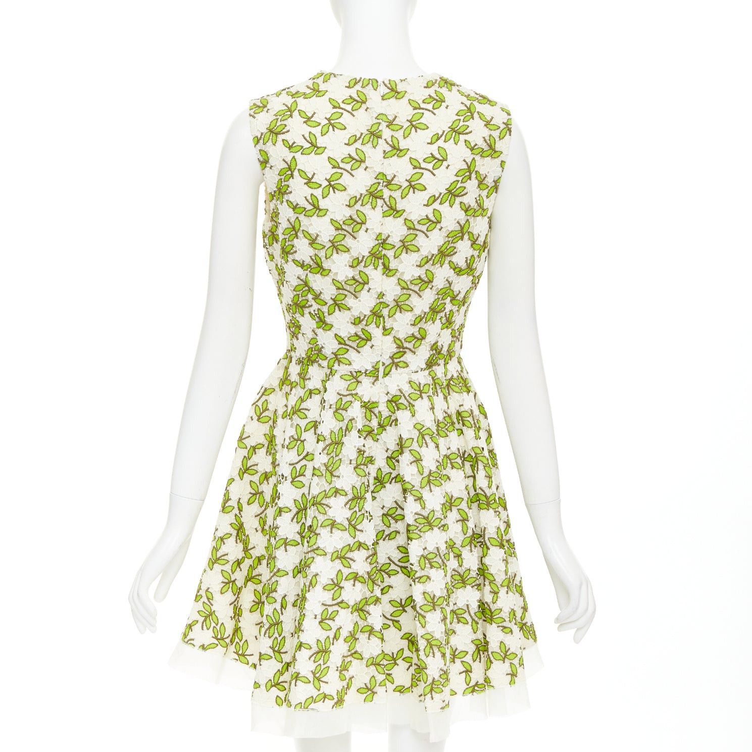 Giambattista Valli GIAMBATTISTA VALLI ivory green floral leaf embroidery anglais fit flare cocktail dress IT44 M Size M / US 6-8 / IT 42-44 - 5 Thumbnail