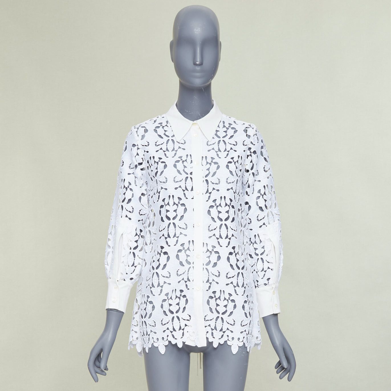 No. 21 NO. 21 white floral embroidered anglais lace open back button-up shirt IT38 XS Size XS / US 0-2 / IT 36-38 - 9 Thumbnail