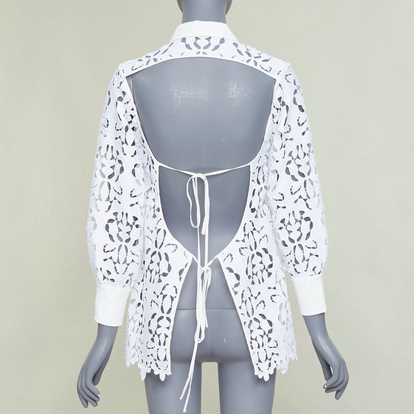 No. 21 NO. 21 white floral embroidered anglais lace open back button-up shirt IT38 XS Size XS / US 0-2 / IT 36-38 - 5 Thumbnail