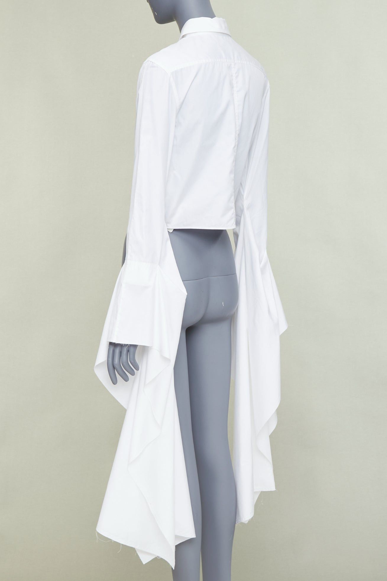 Loewe LOEWE white cotton logo button cascade drape sleeves cropped shirt FR36 S Size S / US 4 / IT 40 - 6 Thumbnail