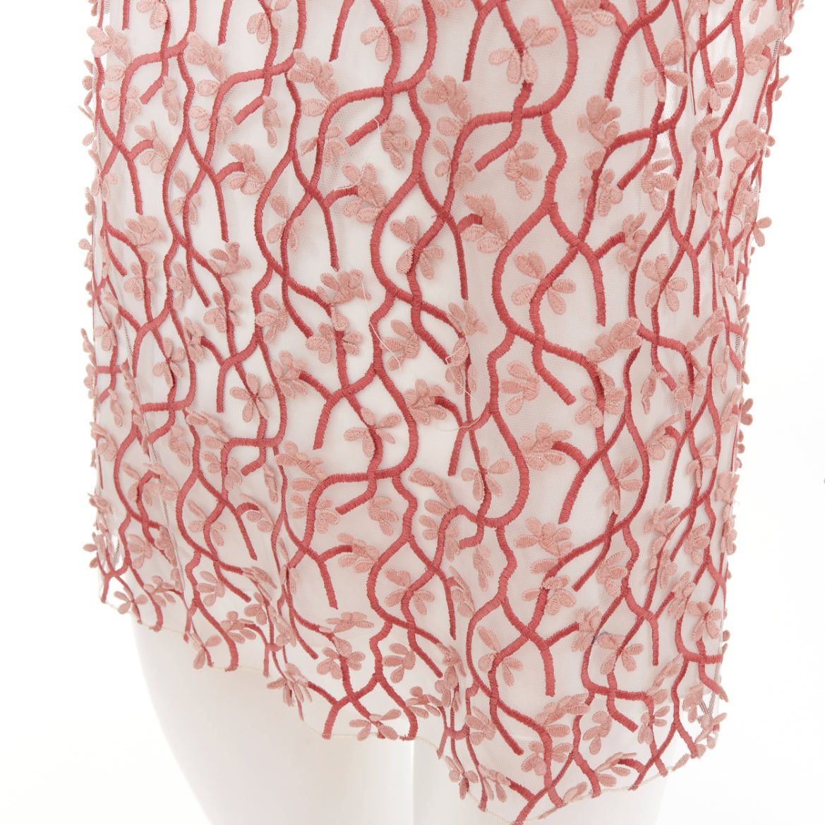 Giambattista Valli GIAMBATTISTA VALLI pink white petal embroidered treillage sheer top IT40 S Size S / US 4 / IT 40 - 2 Thumbnail