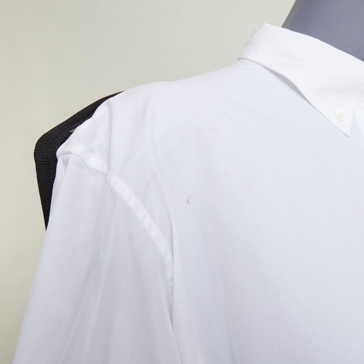 Balenciaga BALENCIAGA DEMNA 2017 Car Mat black padded white cotton deconstructed shirt FR36 S Size S / US 4 / IT 40 - 8 Thumbnail