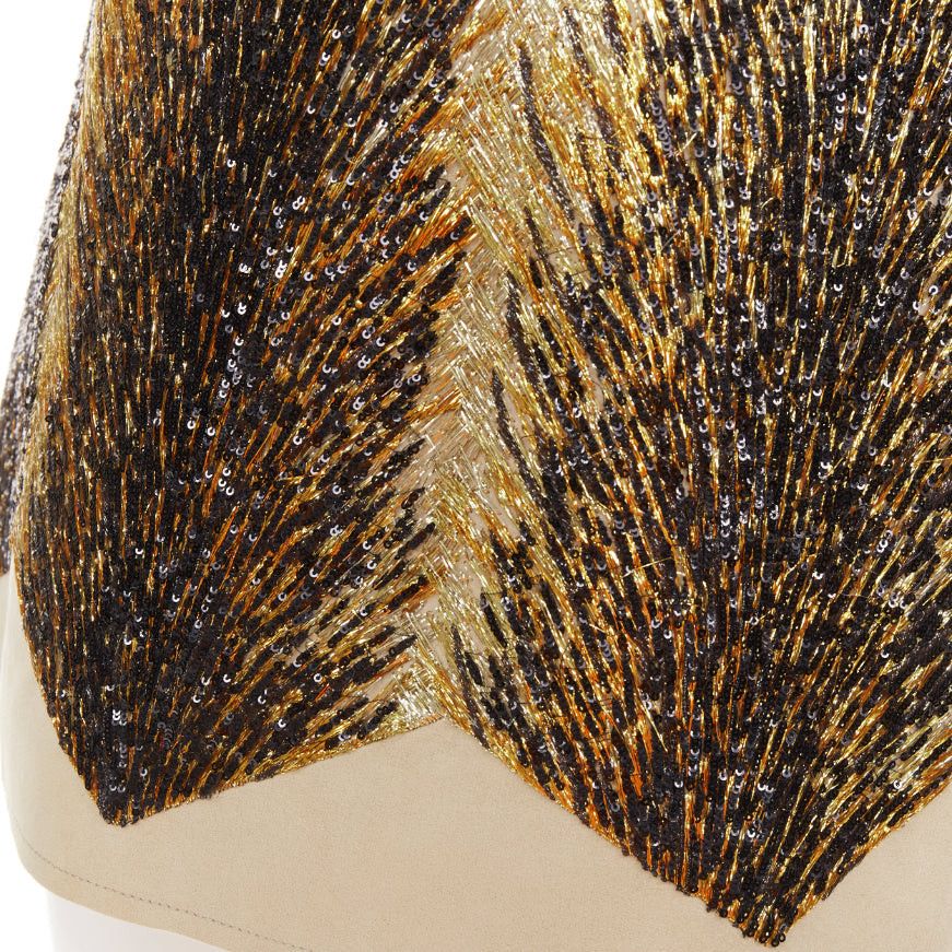 Louis Vuitton LOUIS VUITTON 2014 gold black sequin embellished neoprene silk lined top FR36 S Taylor Swift Size S / US 4 / IT 40 - 2 Thumbnail