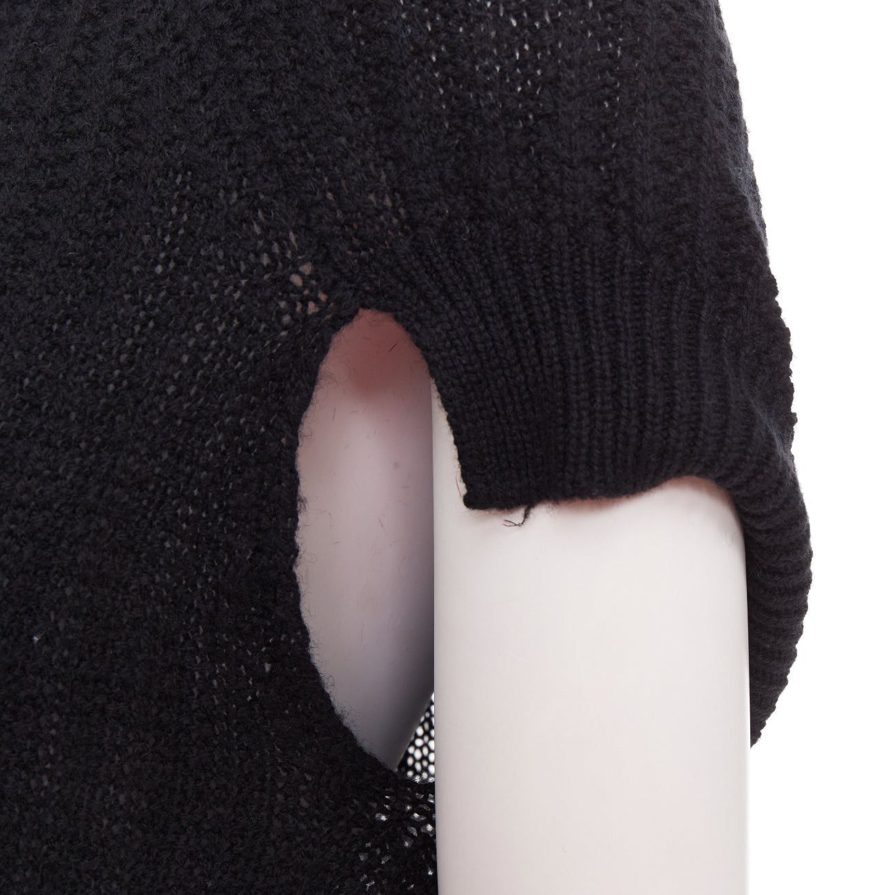 Prada PRADA 100% cashmere black ribbed mock neck cap sleeve sweater vest IT36 XXS Size XS / US 0-2 / IT 36-38 - 2 Thumbnail