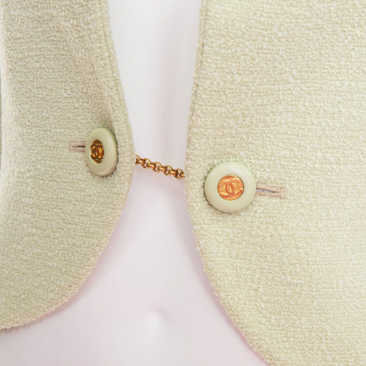 Chanel CHANEL 94P Vintage mint green boucle wool chain buttons cropped jacket FR42 XL Size L / US 10 / IT 46 - 7 Thumbnail