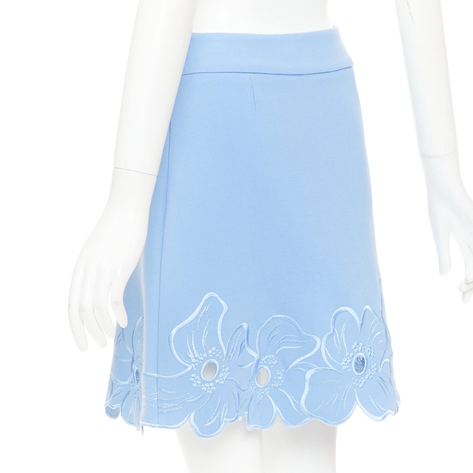 Dior CHRISTIAN DIOR powder blue wool crepe floral cutout embroidered hem mini skirt FR38 M Size 28" / US 6 / IT 42 - 5 Thumbnail
