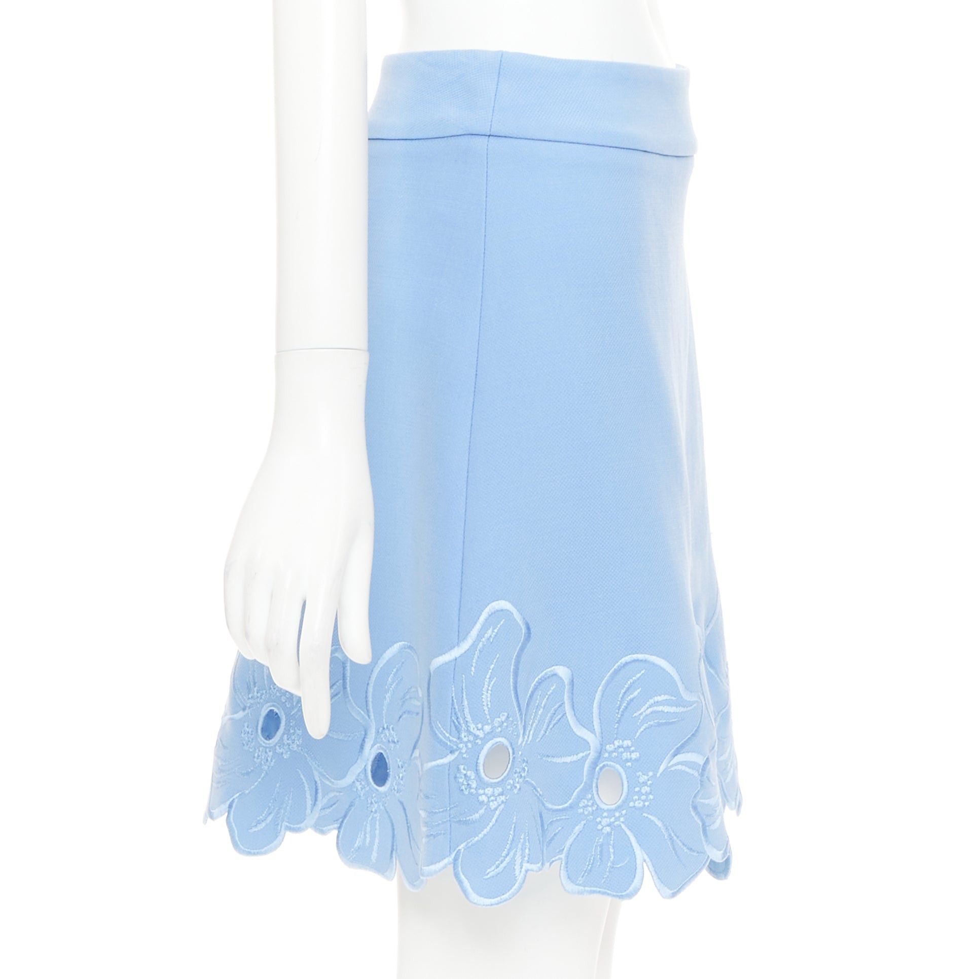 Dior CHRISTIAN DIOR powder blue wool crepe floral cutout embroidered hem mini skirt FR38 M Size 28" / US 6 / IT 42 - 3 Thumbnail