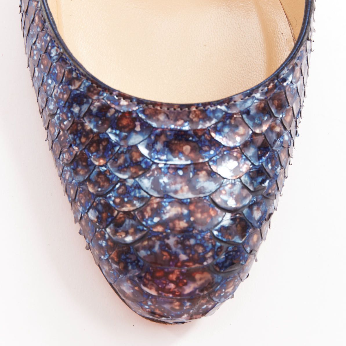 Christian Louboutin CHRISTIAN LOUBOUTIN Simple Pump 85 Acid Blue scaled leather almond toe pump EU37.5 Size US 7.5 / IT 37.5 - 6 Thumbnail